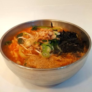 홍칼국수