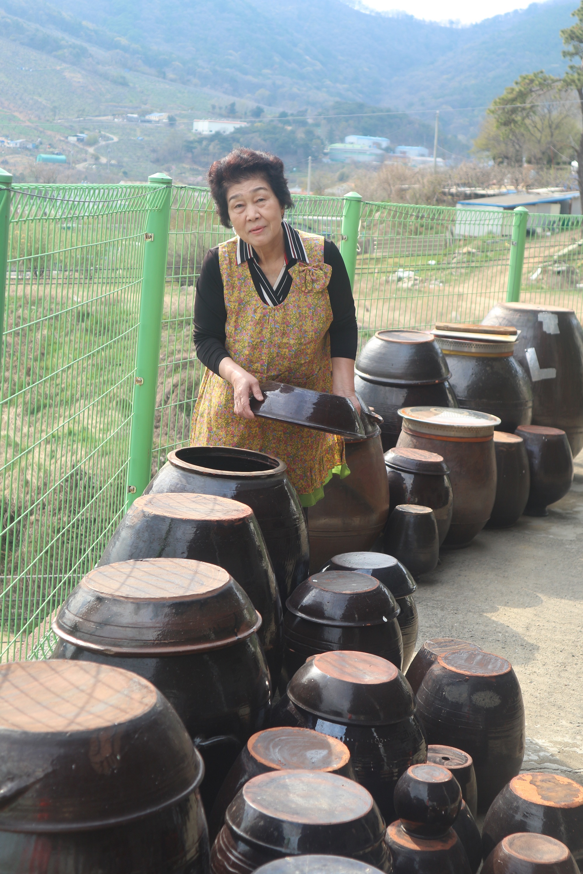 김부순 꽃게 뼈다귀, 빈대떡