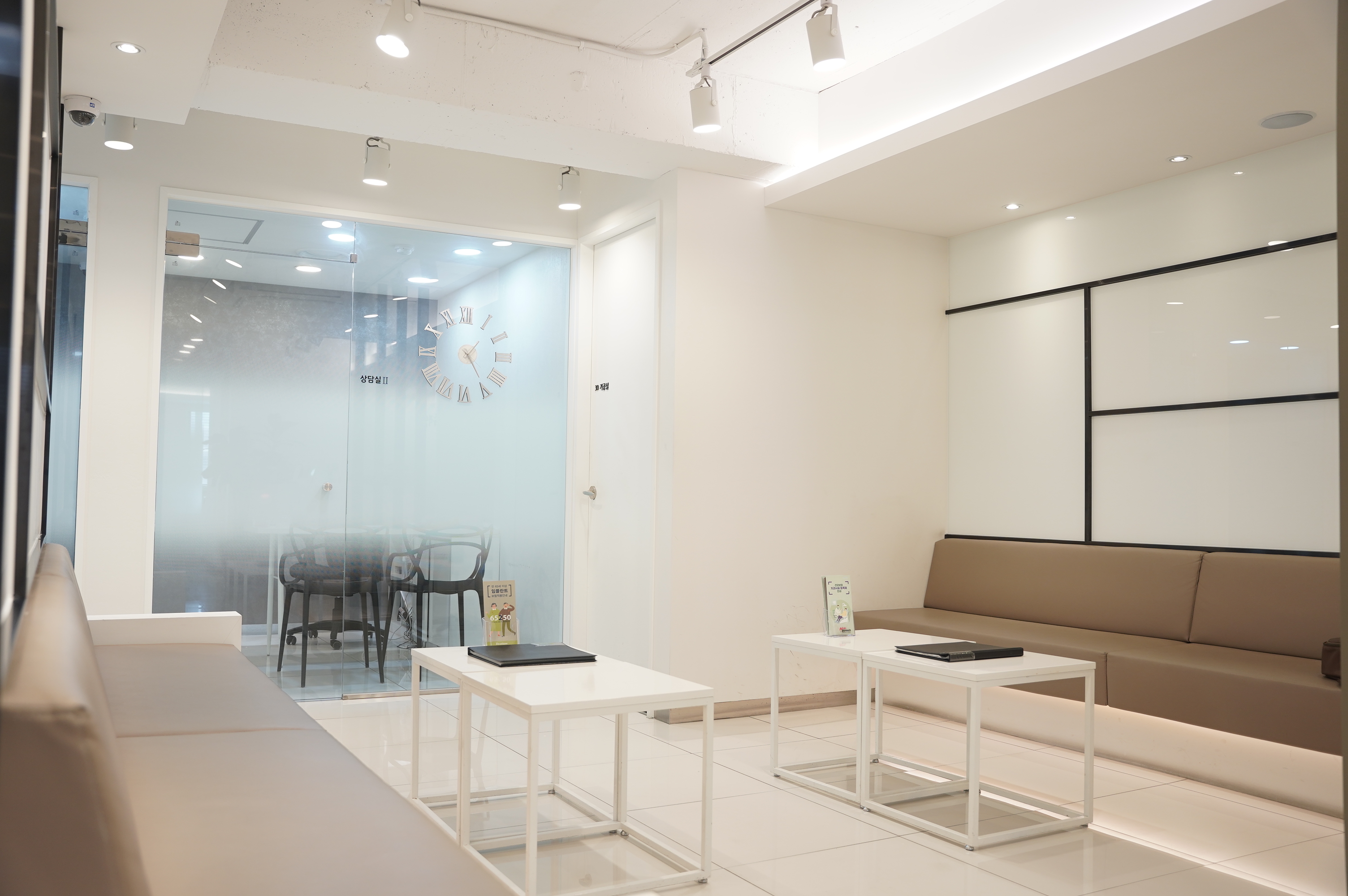 뉴라인치과의원 대표 이미지