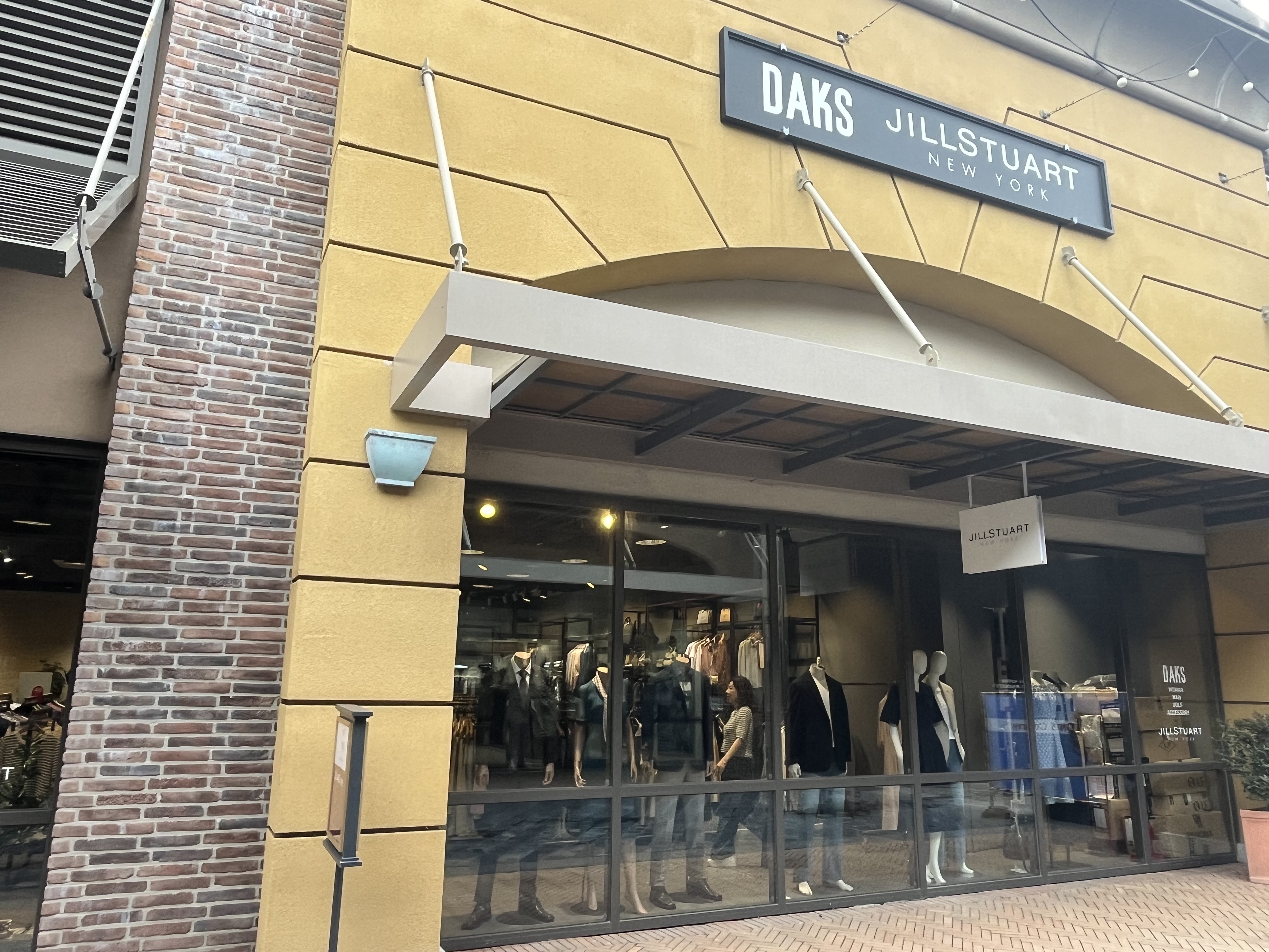 질스튜어트 부산프리미엄아울렛점