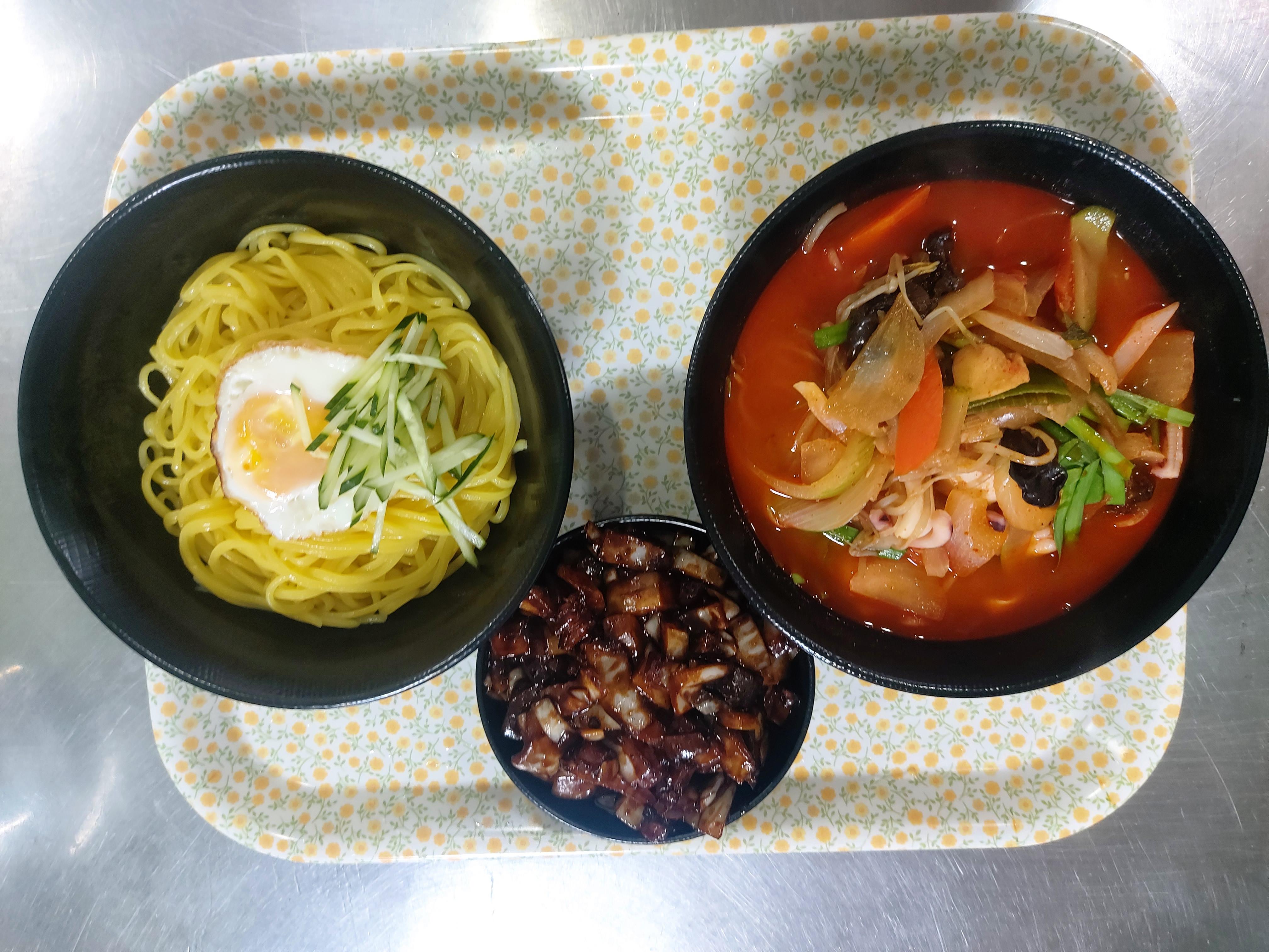 명윤반점