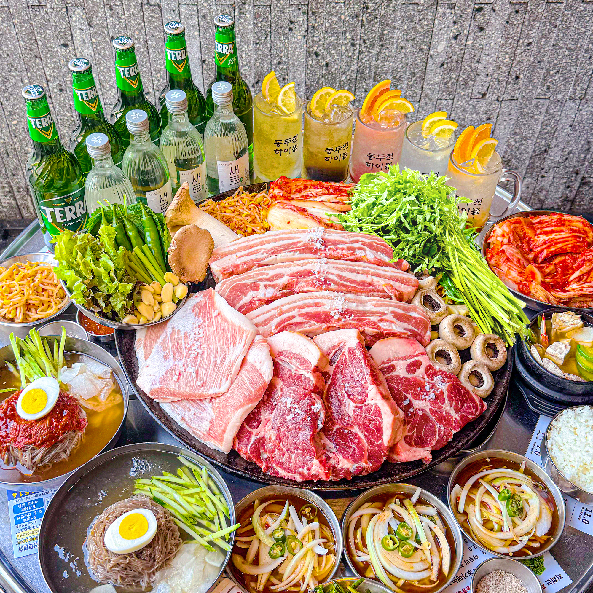 동두천솥뚜껑삼겹살 파주금촌점 설명사진
