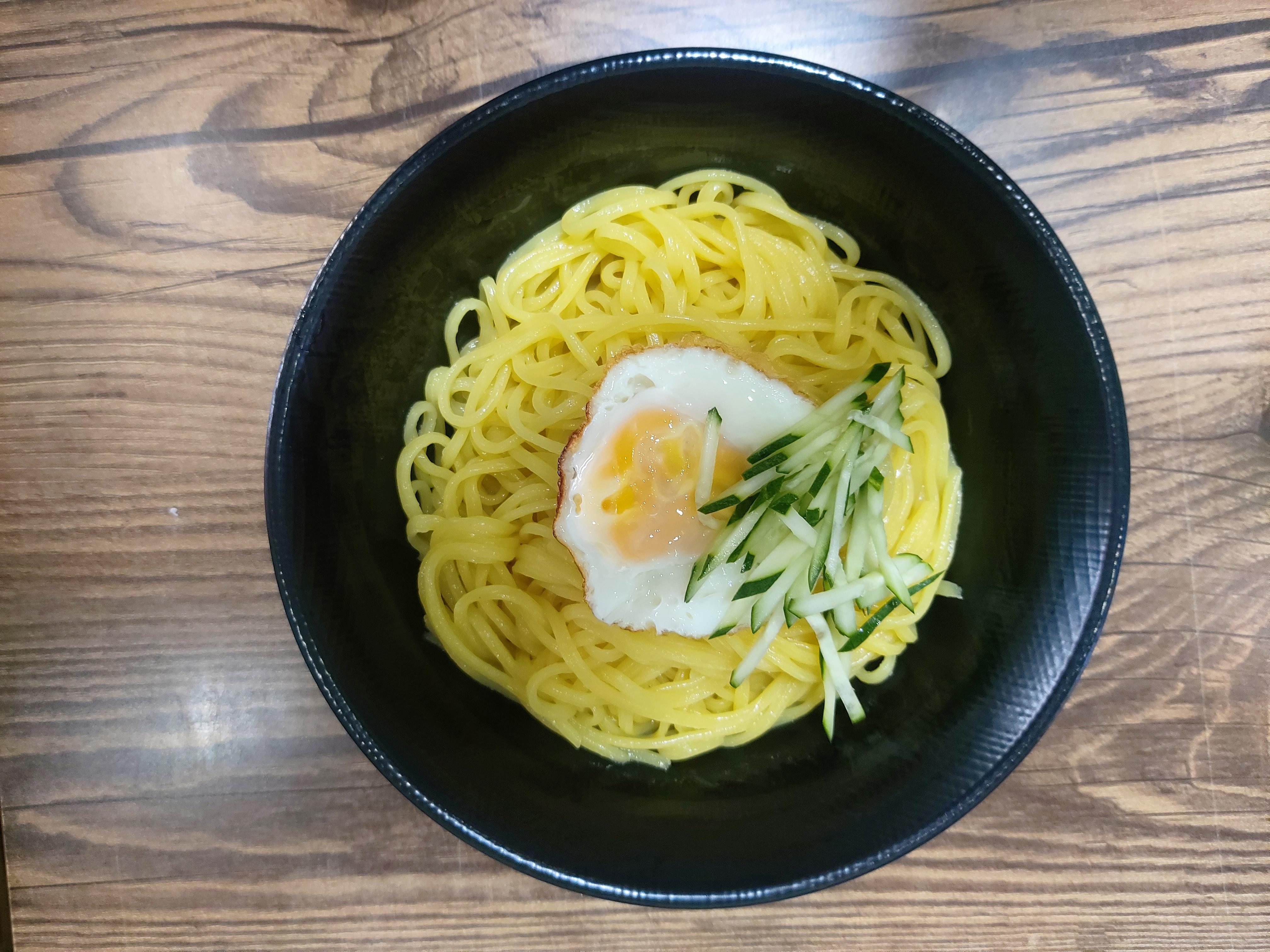 명윤반점