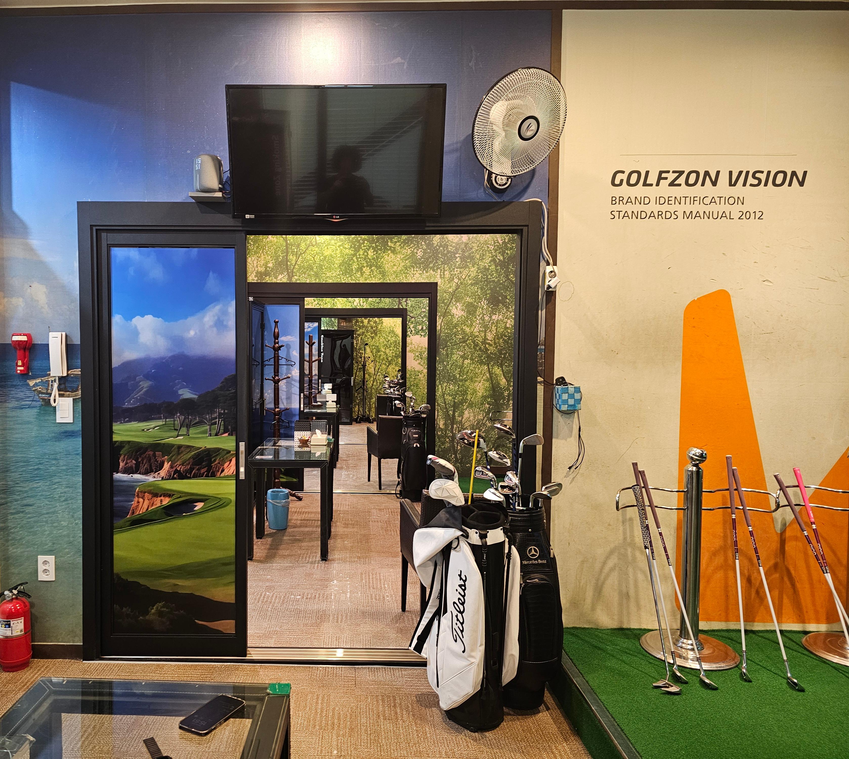 7아이언스크린골프 대표 이미지