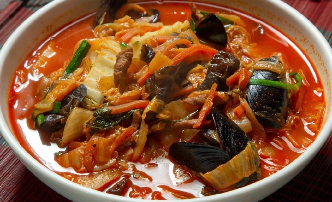 명윤반점