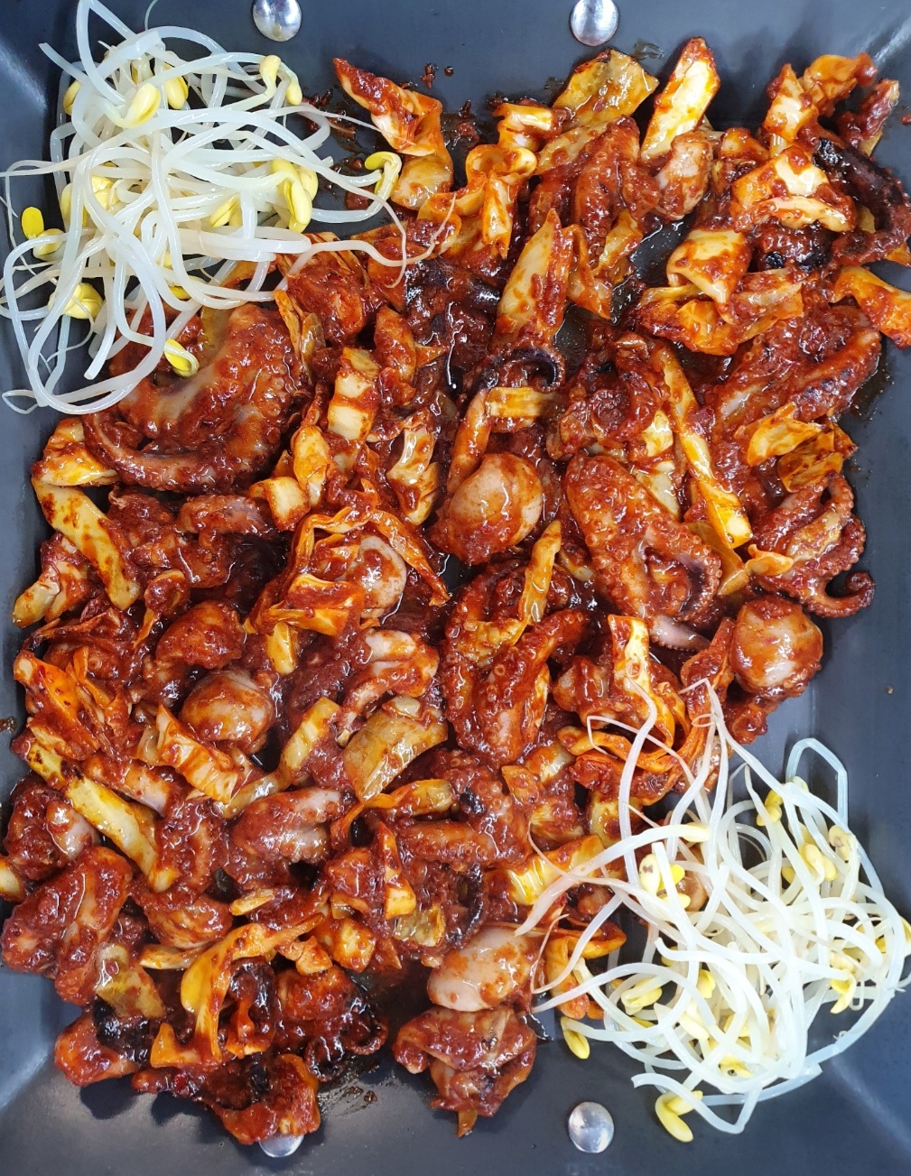썸타는쭈꾸미