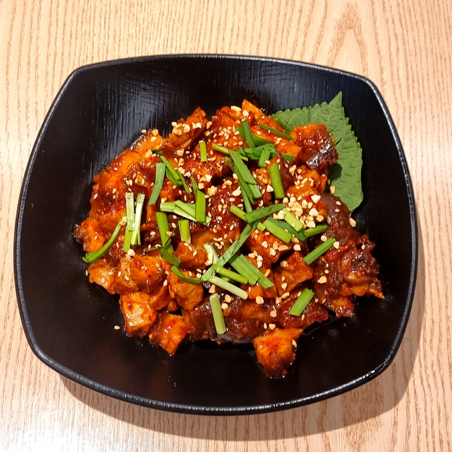 맛족 맛있는돈족발 신매본점