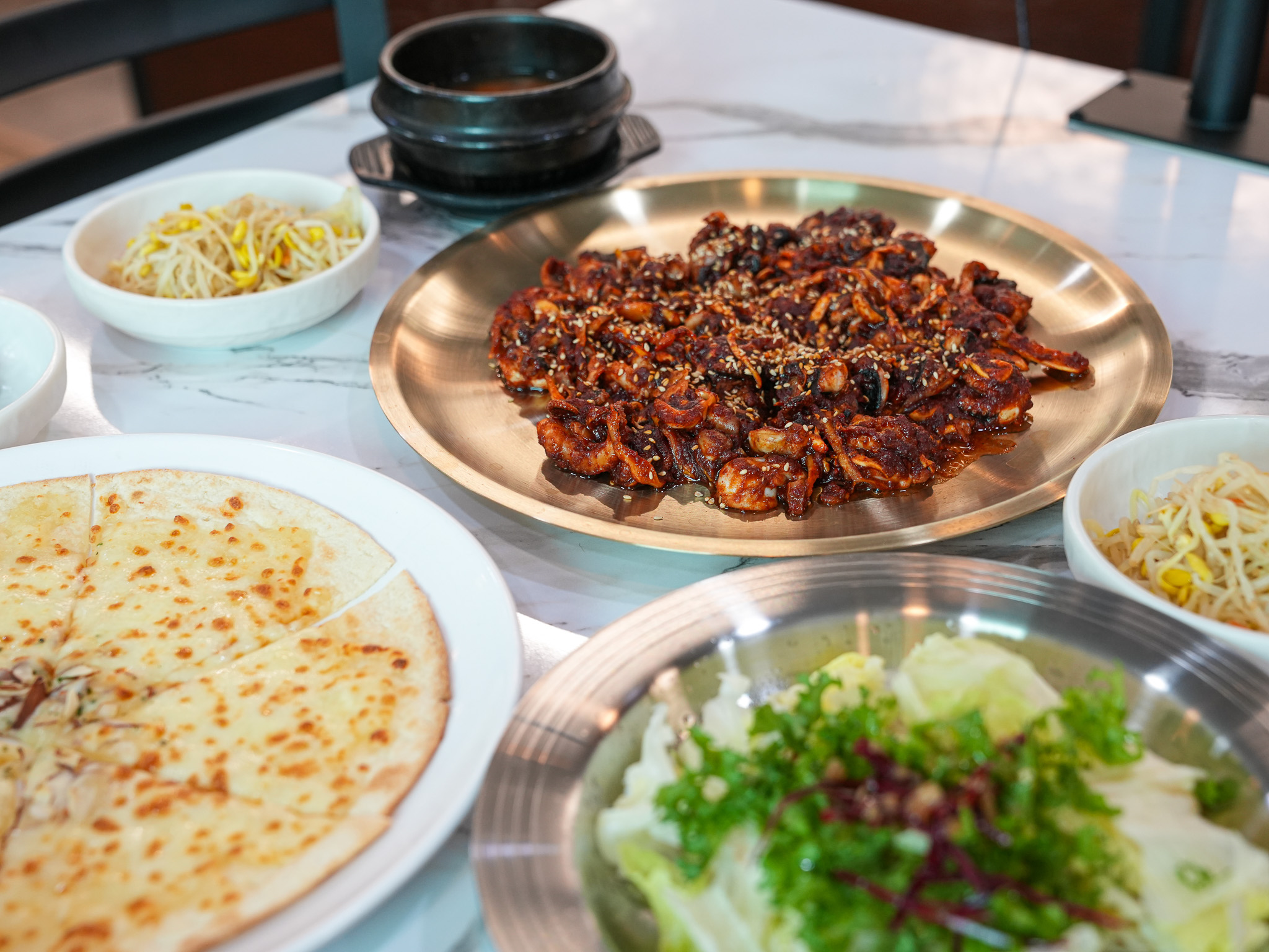 늘찬애쭈꾸미&낙지&흑돼지 향남직영점