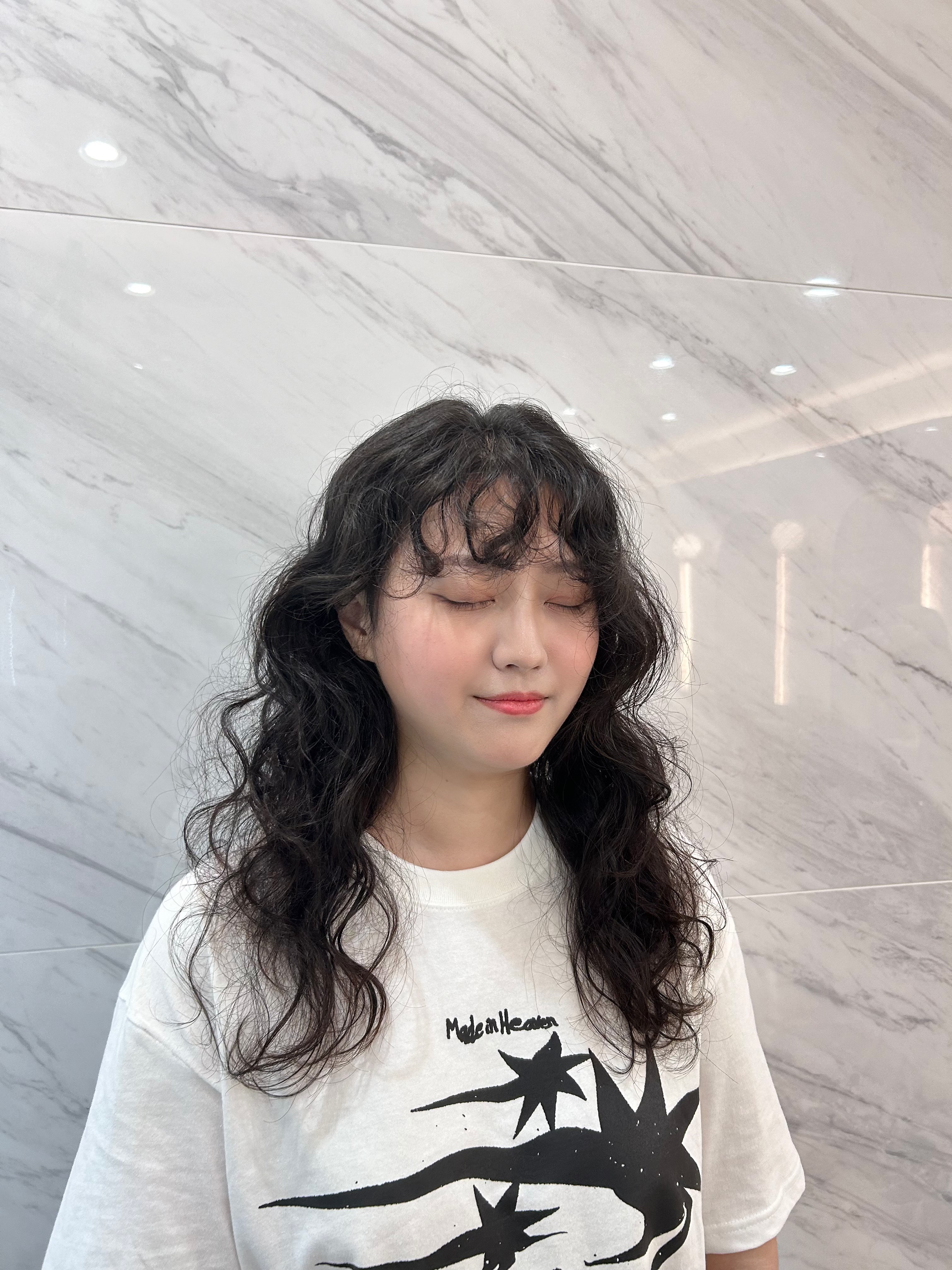 박승철헤어스투디오 연수이마트점 내부 또는 관련 모습