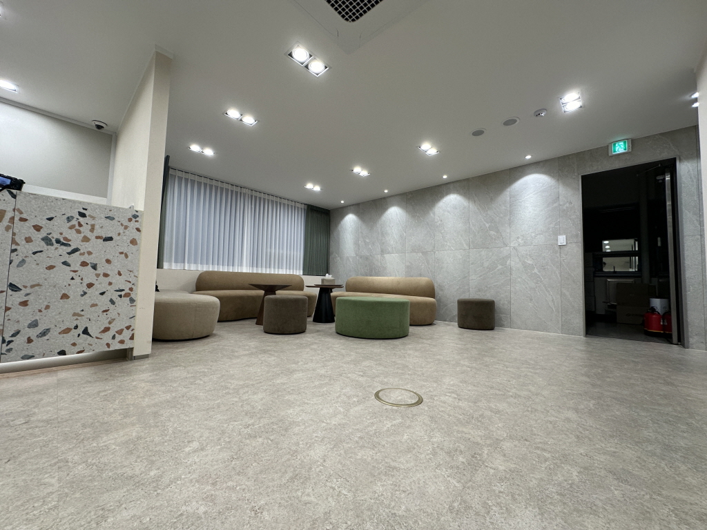 청담오케이성형외과의원 모발이식클리닉 대표 이미지