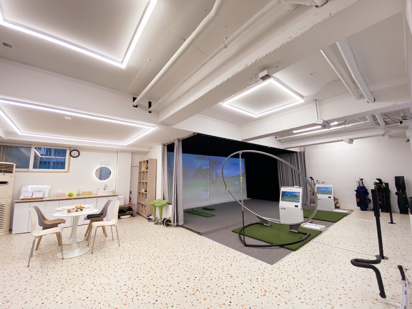 핀포인트 골프레슨 스튜디오 대표 이미지