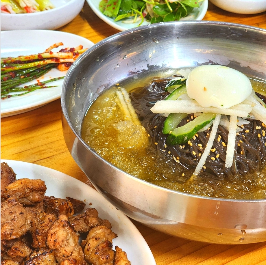 대웅한우촌식당
