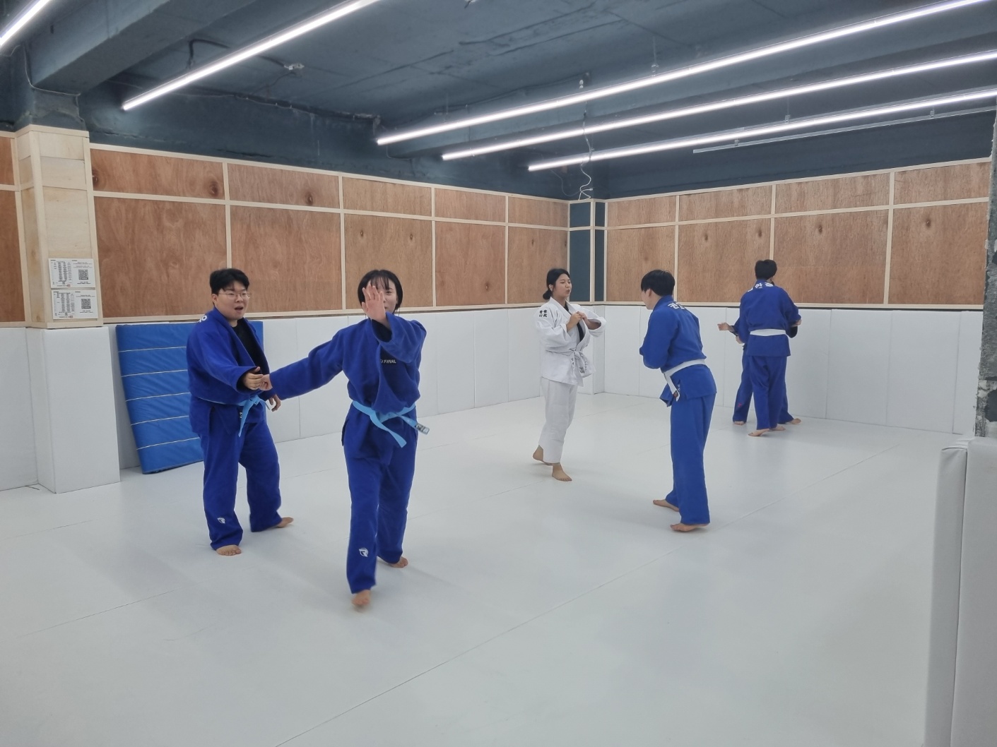 파이널유도멀티짐 신곡시장점