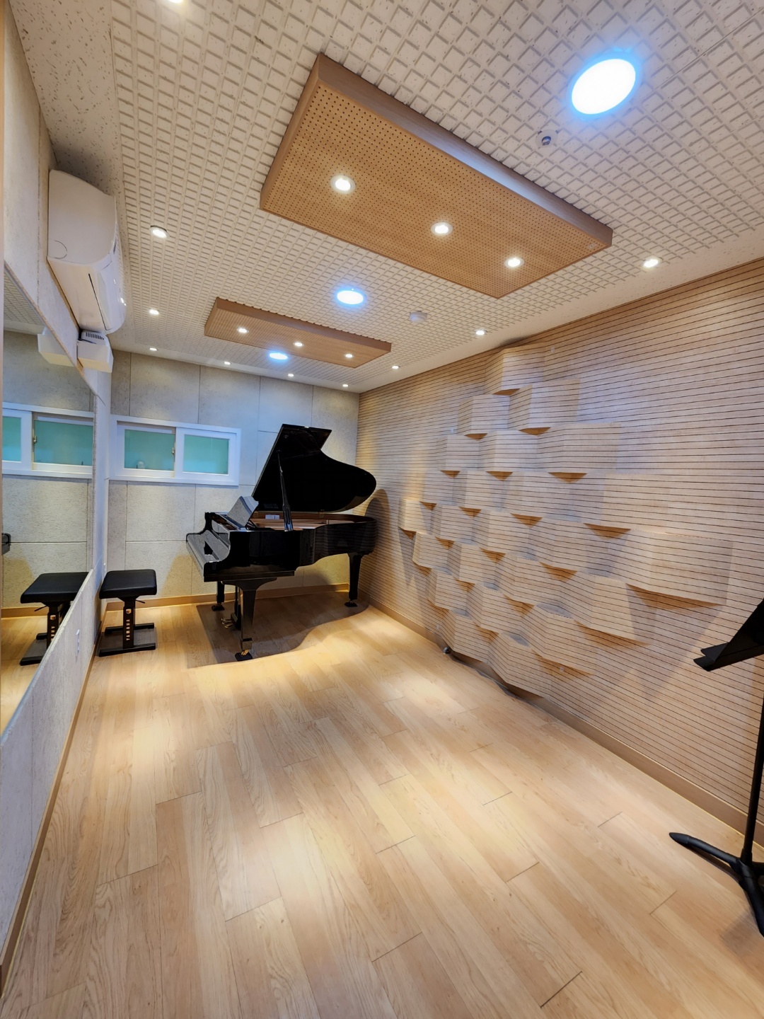 1번째 스튜디오 사진