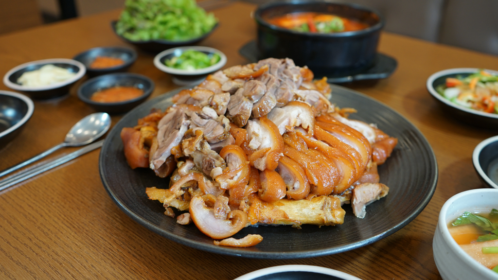 춘희네족발 간석본점