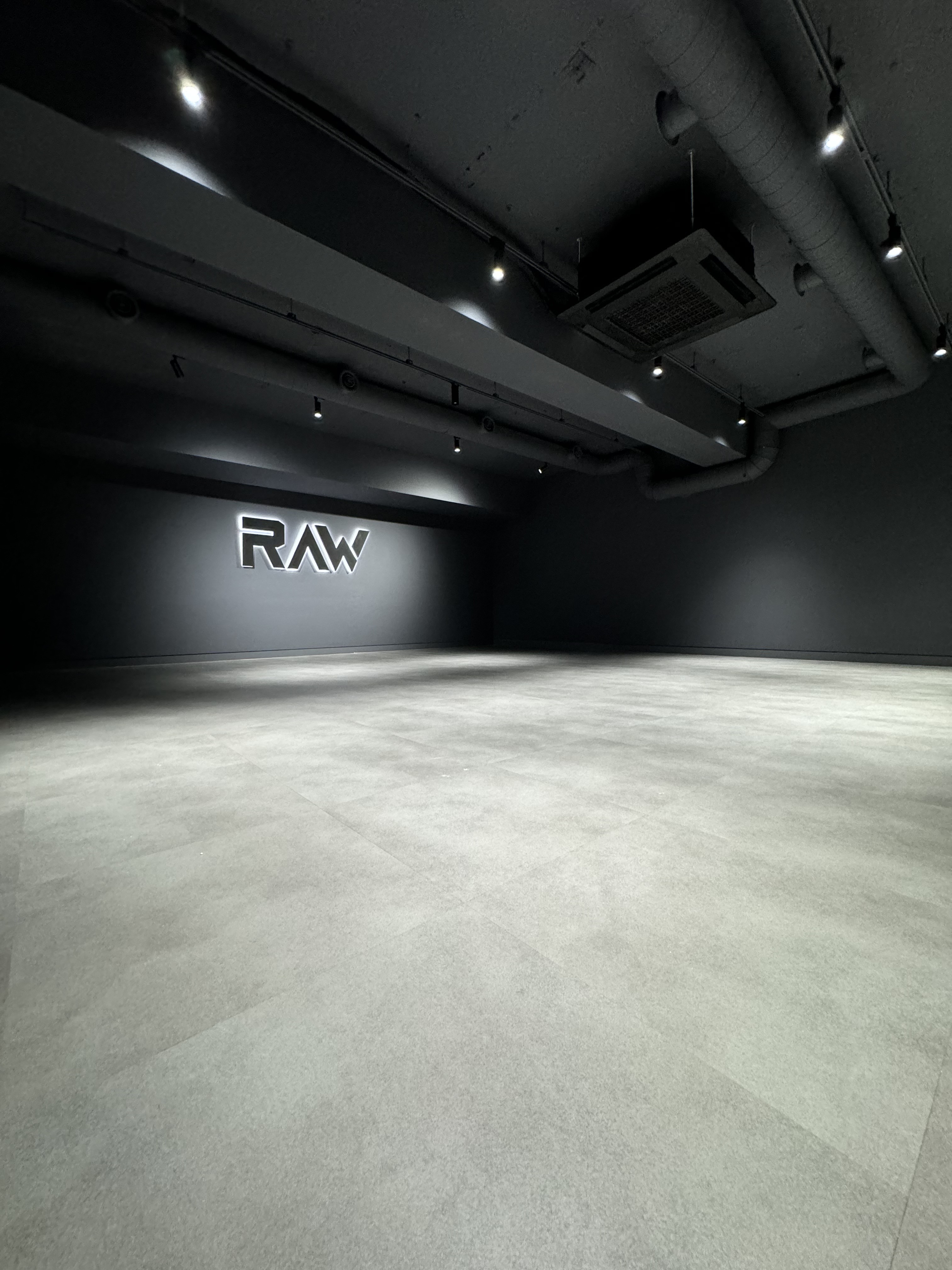 1번째 스튜디오 사진