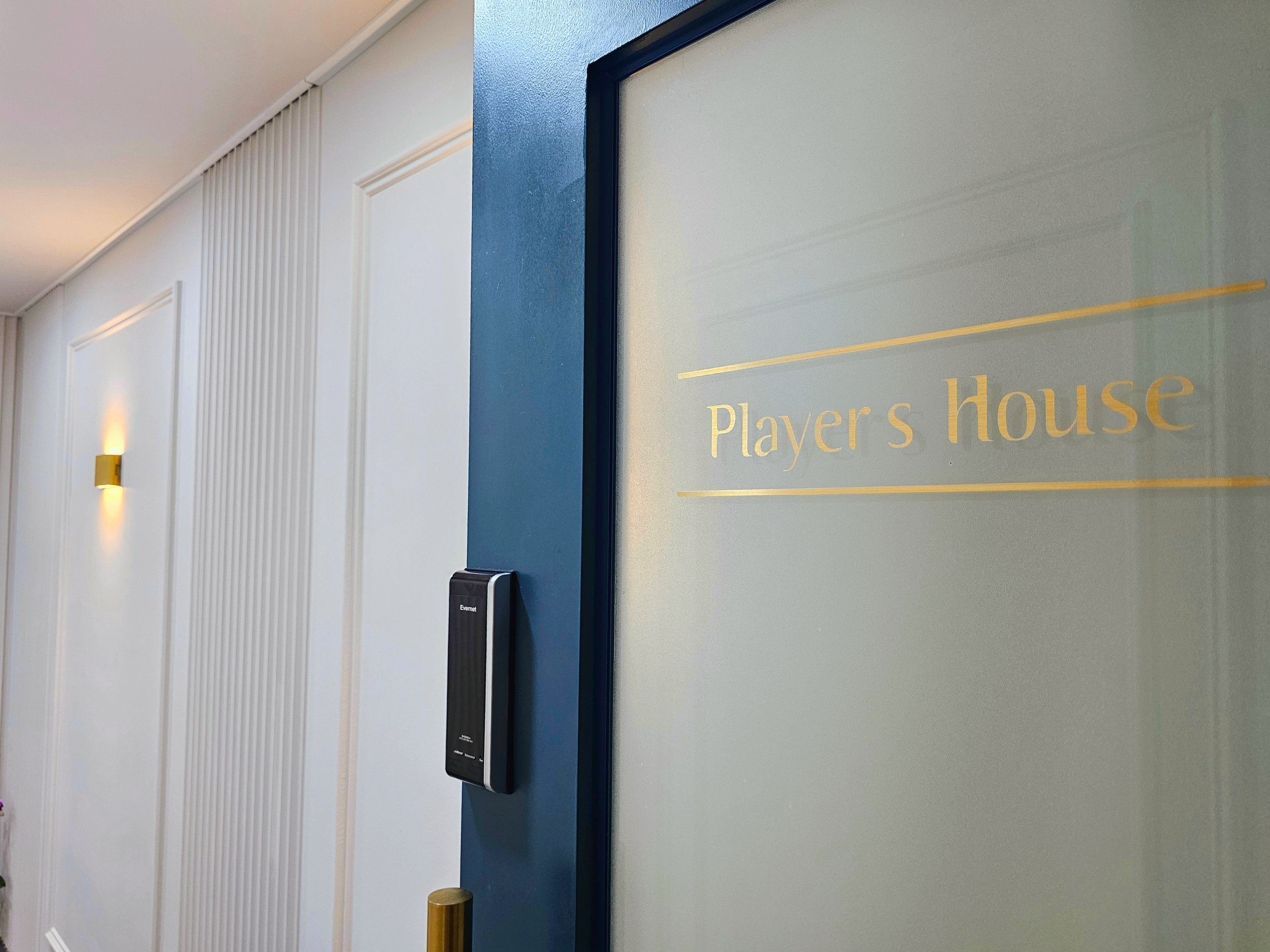 3번째 스튜디오 사진