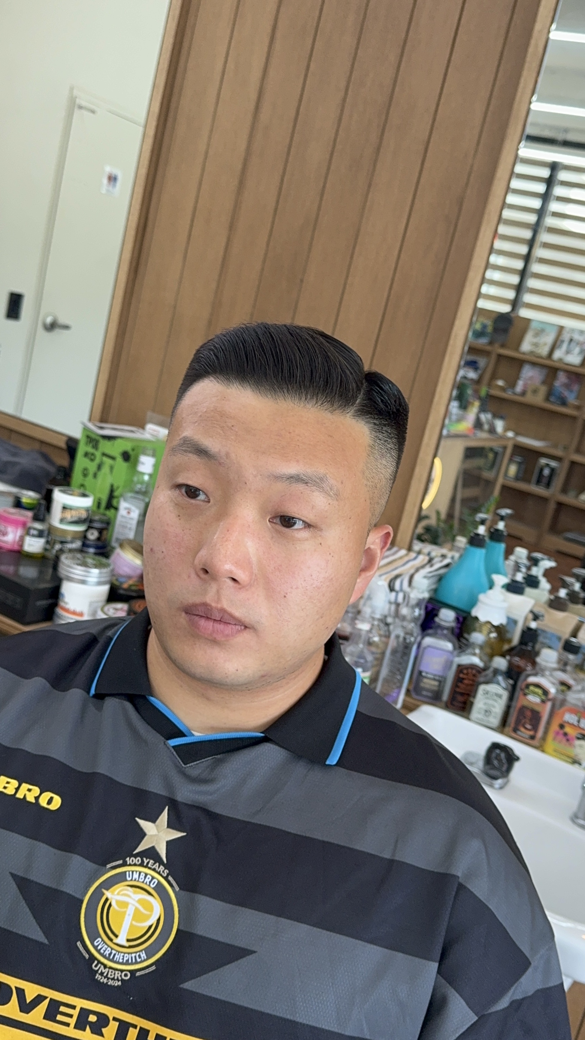 쓰리몽키즈바버샵