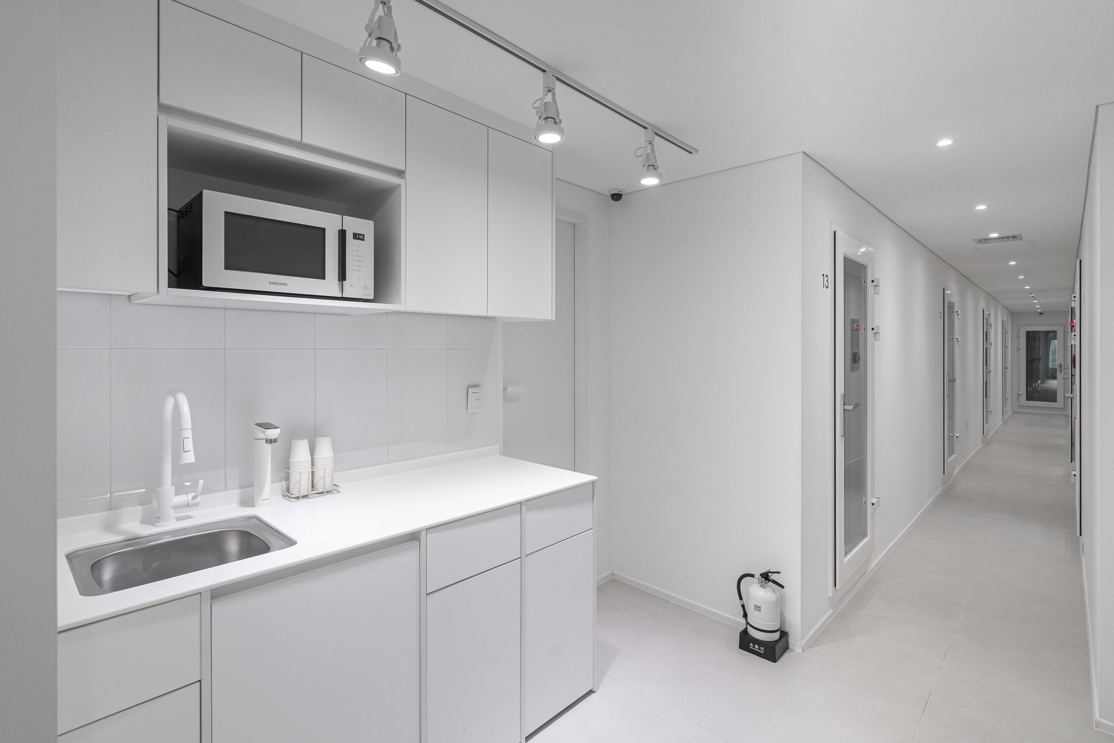 1번째 스튜디오 사진