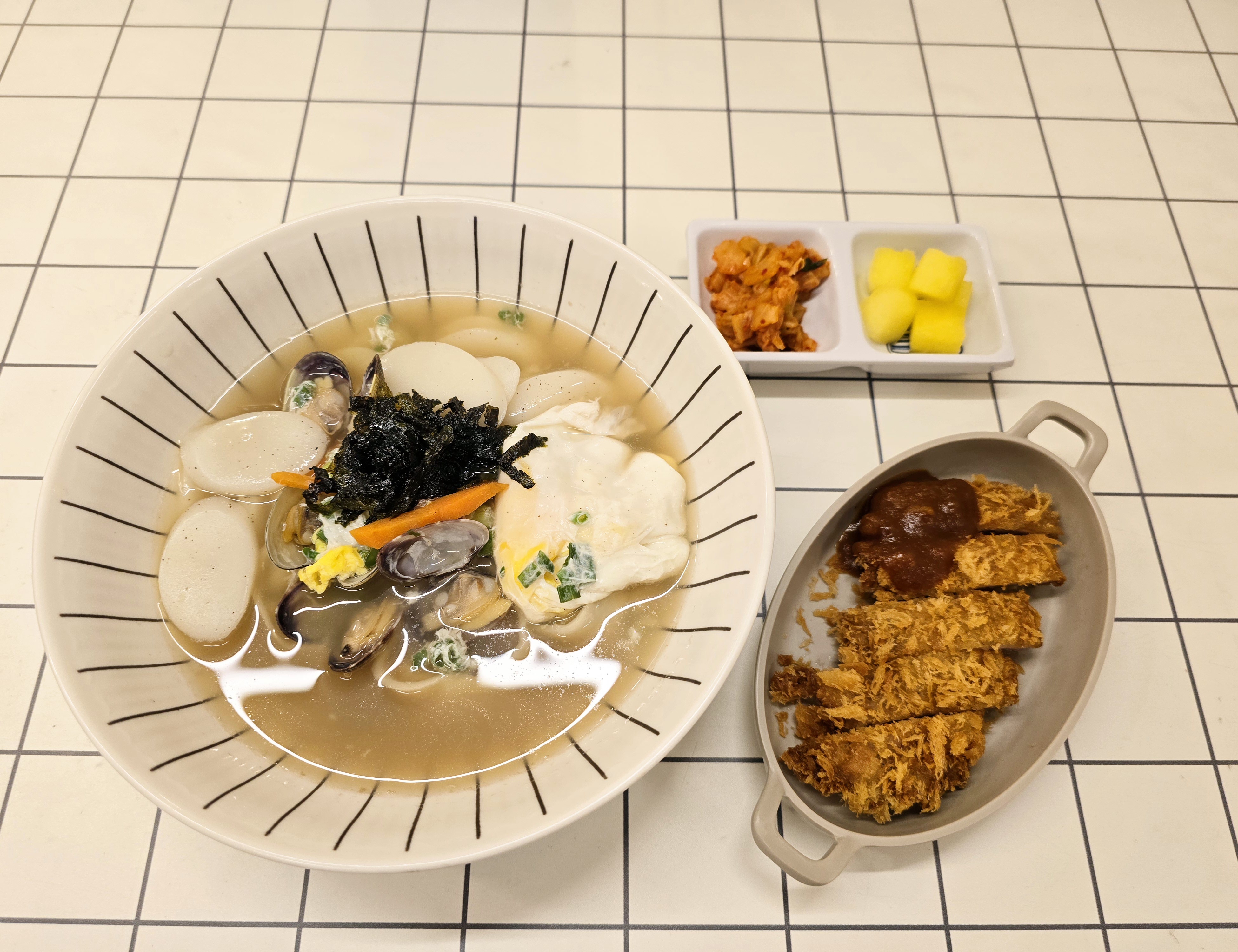 곰돌이돈까스