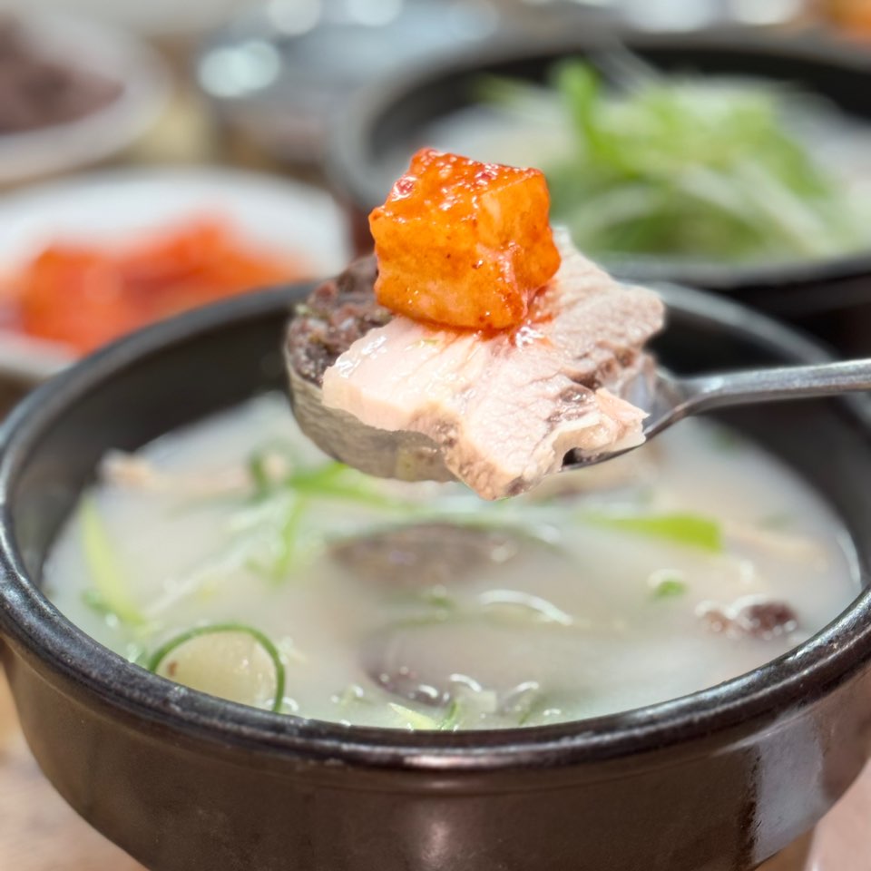 8번식당 본점