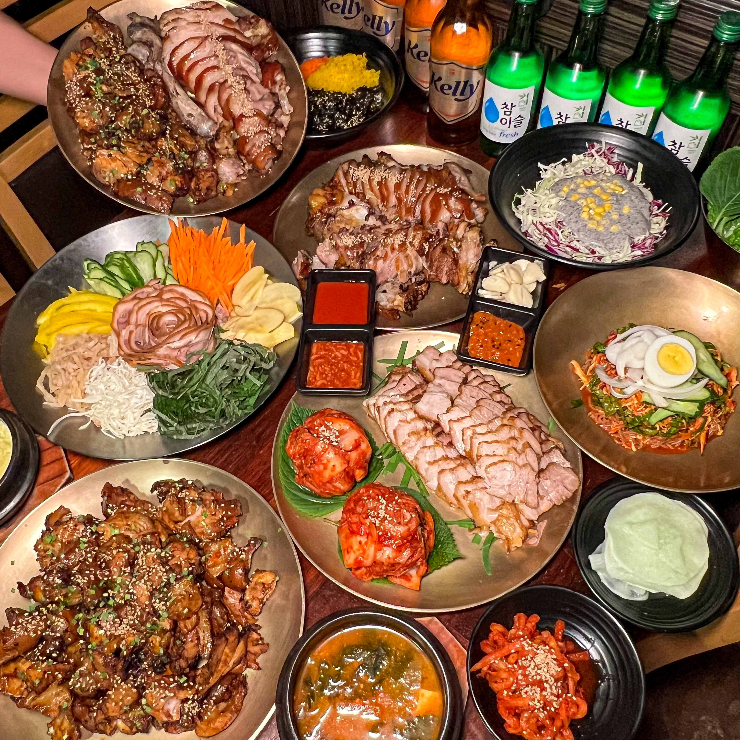 깐깐한족발 수완점