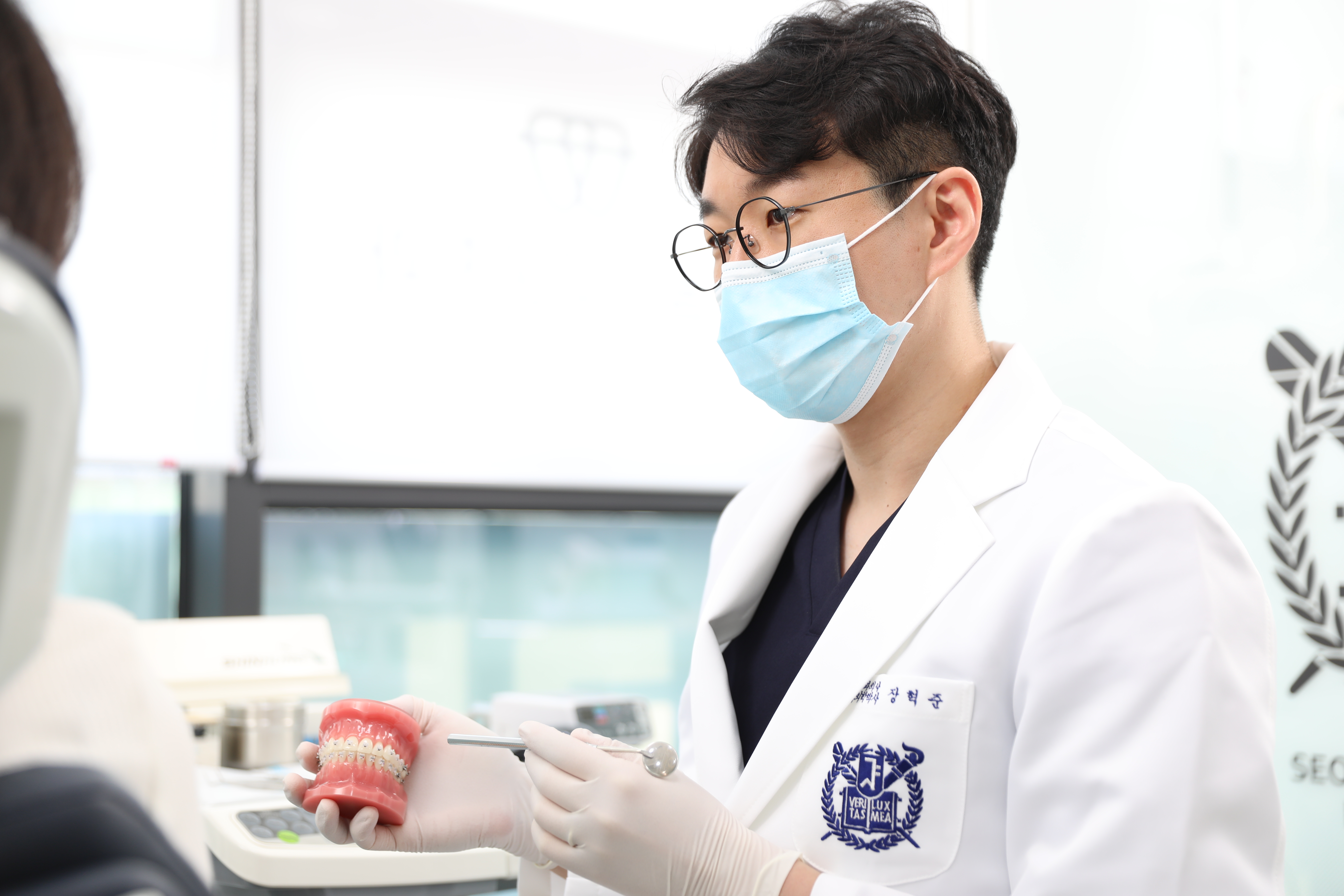 서울더고운치과의원 미사본점