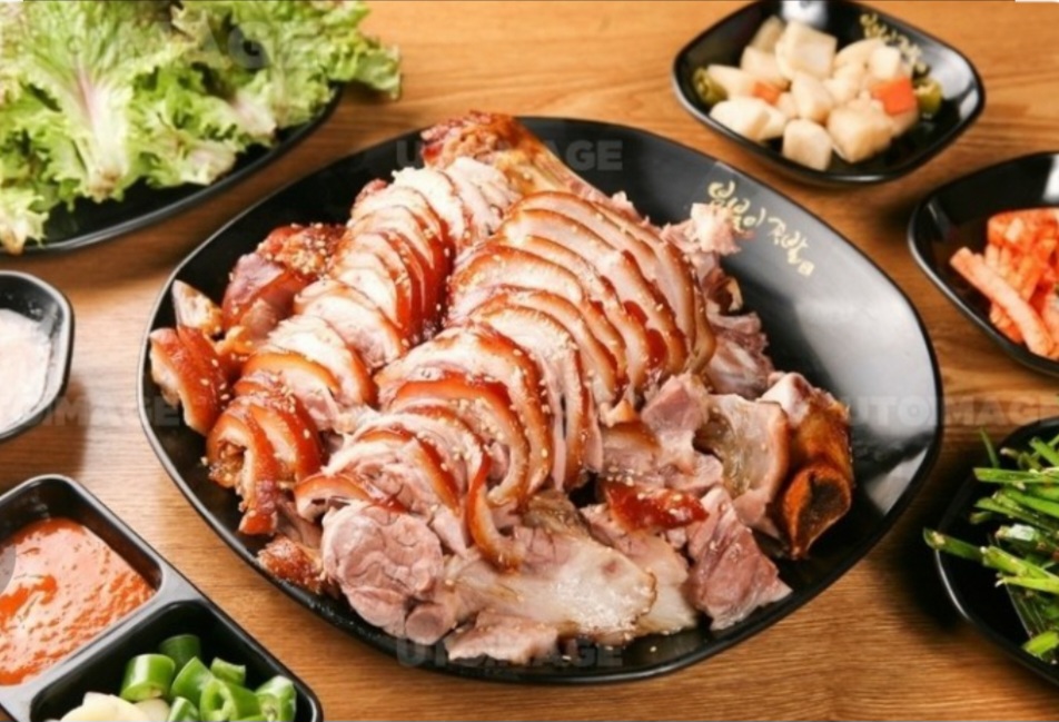 고향왕족발