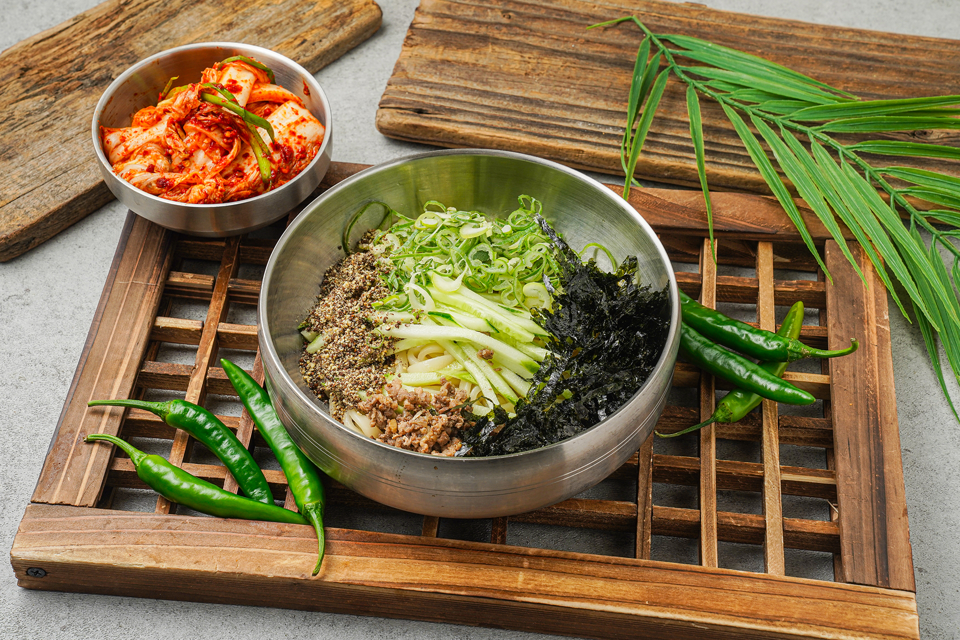석촌 칼국수 보리밥 본점