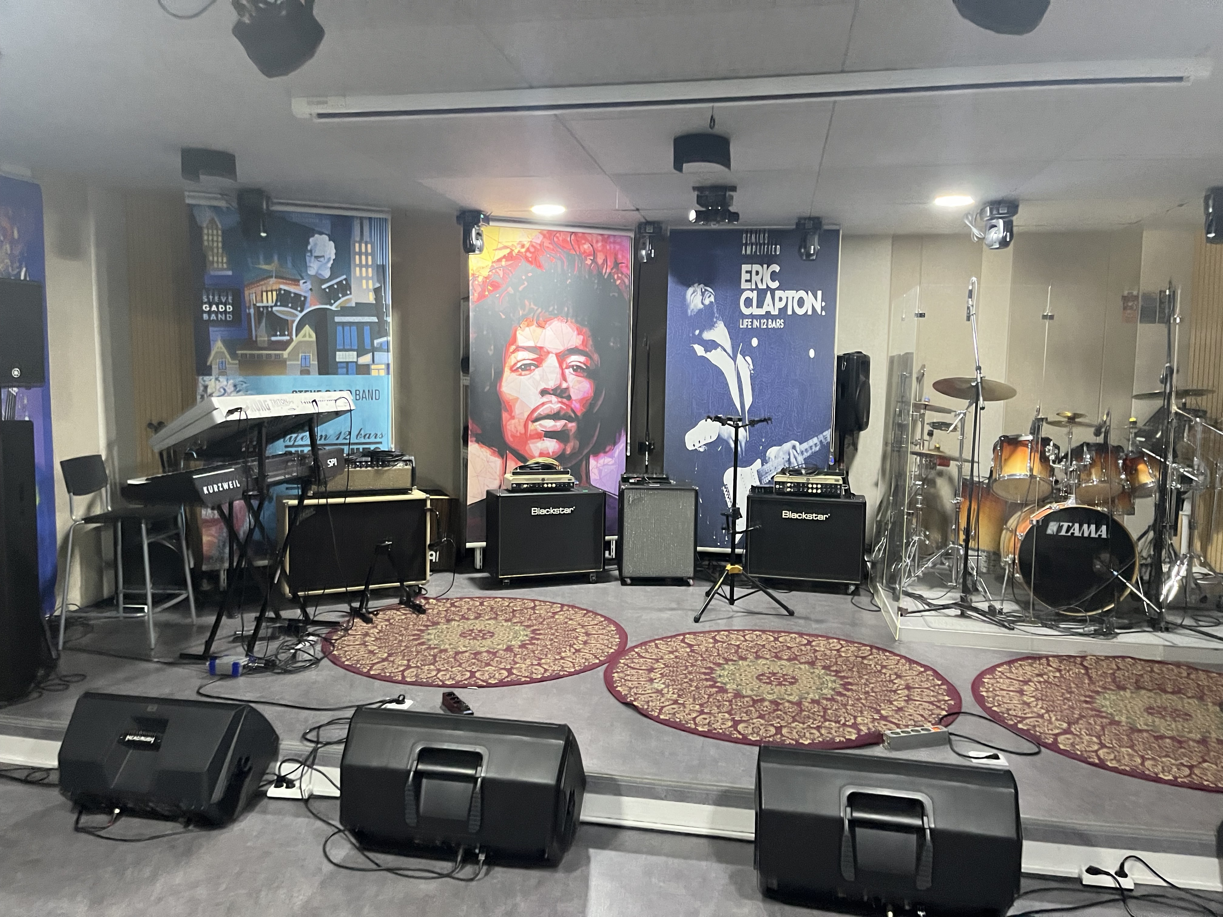 4번째 스튜디오 사진