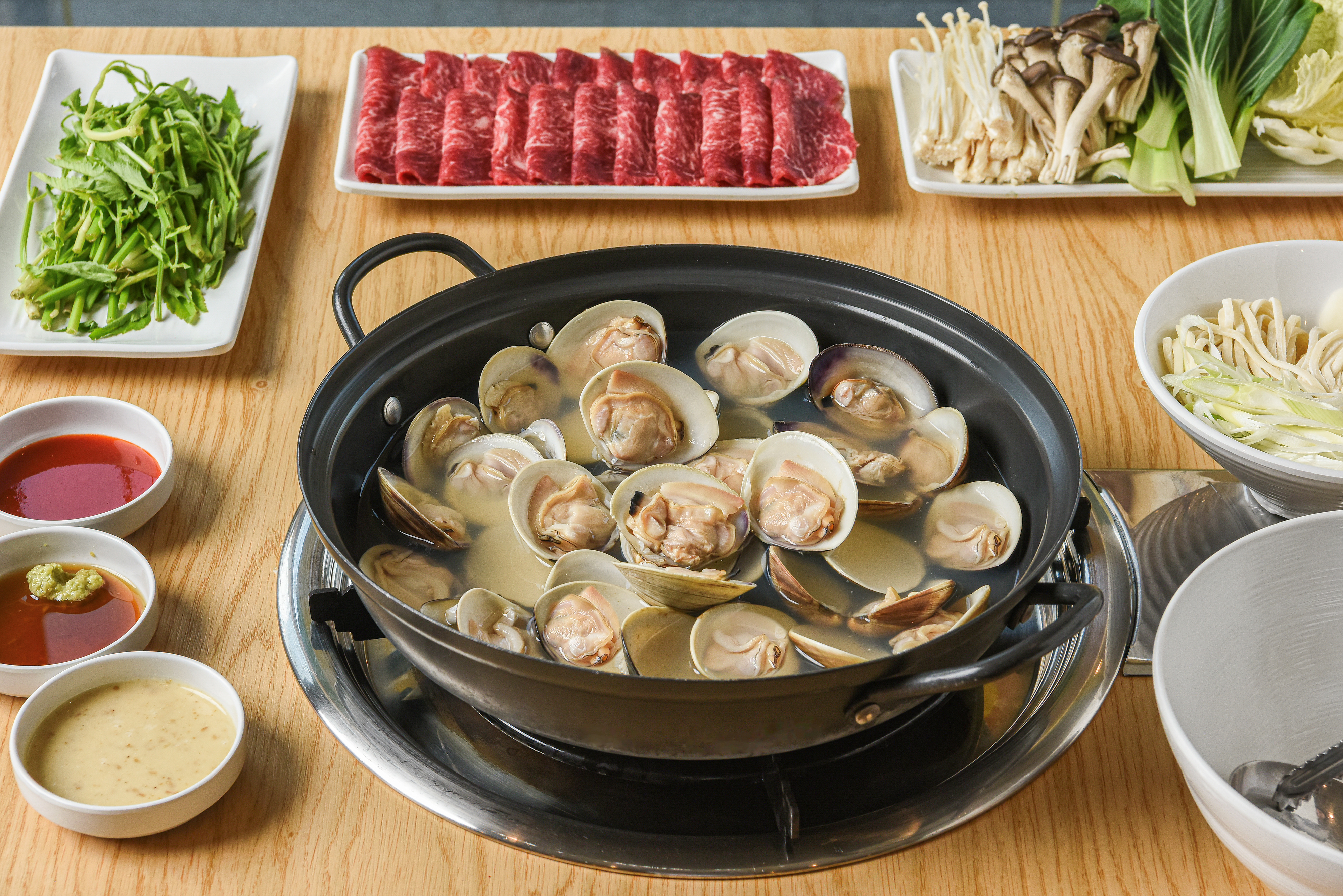 영통백합칼국수 광교점