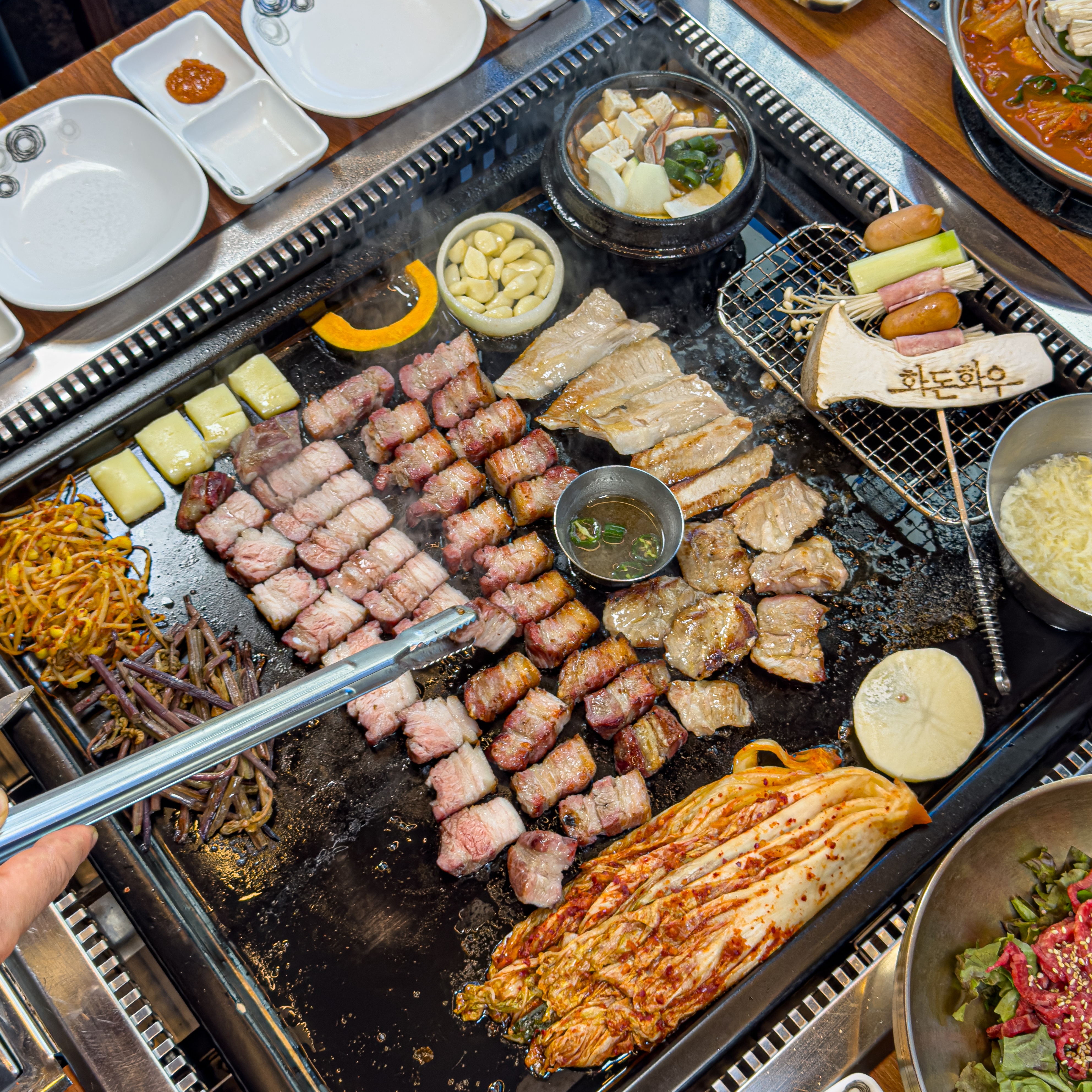 화돈화우 창원 상남동 본점