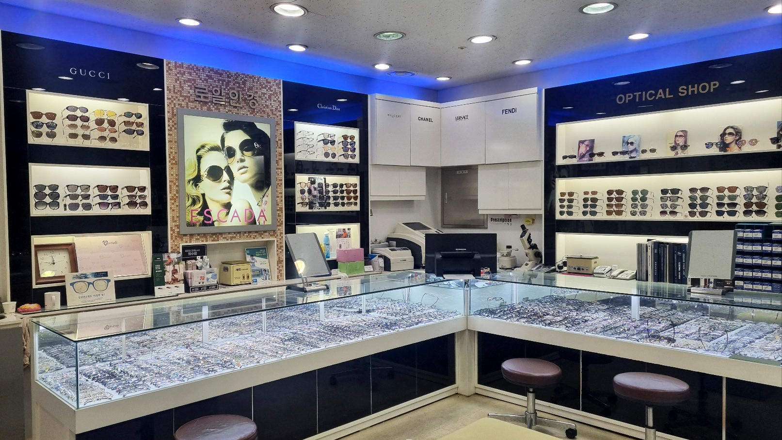 로얄안경 대표 이미지