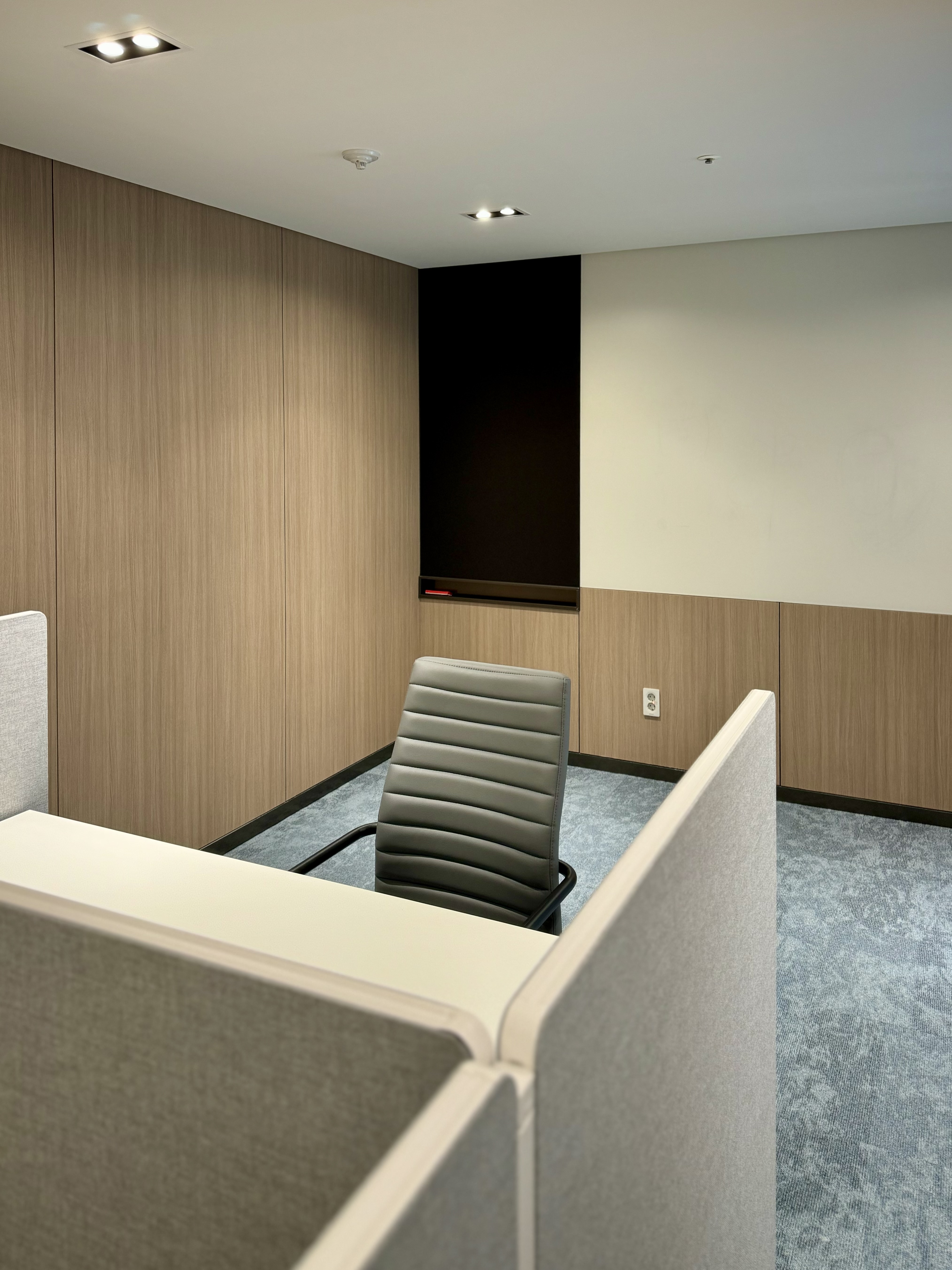 원베일리 인바이트 창업지원센터 대표 이미지