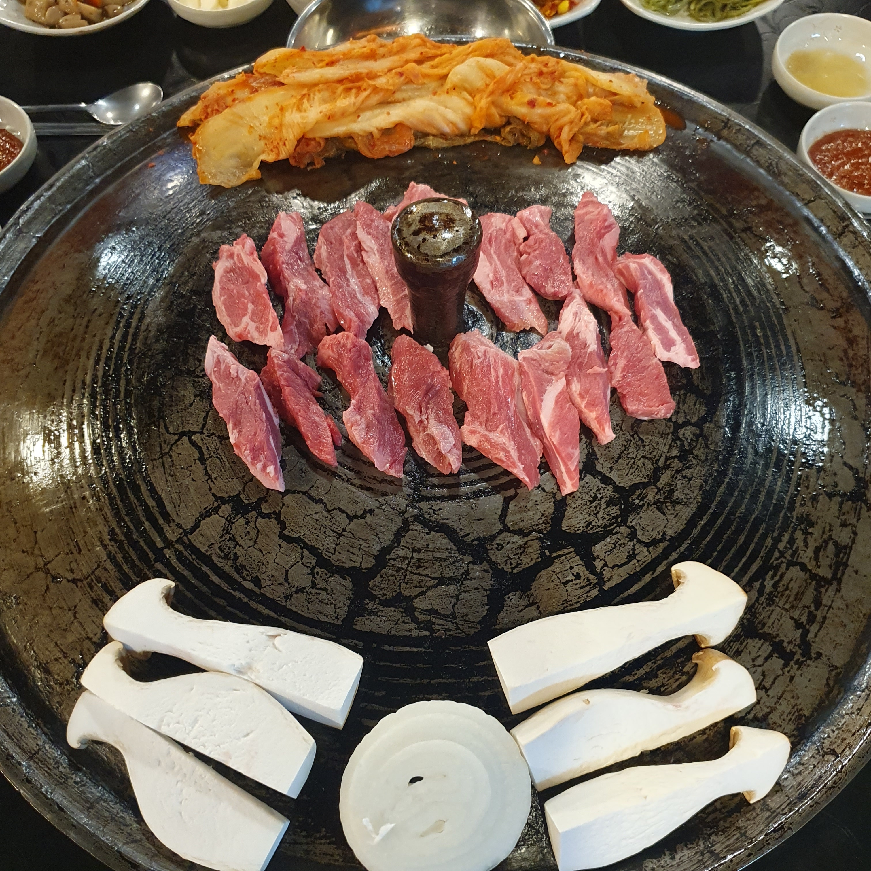48블럭솥뚜껑삼겹살