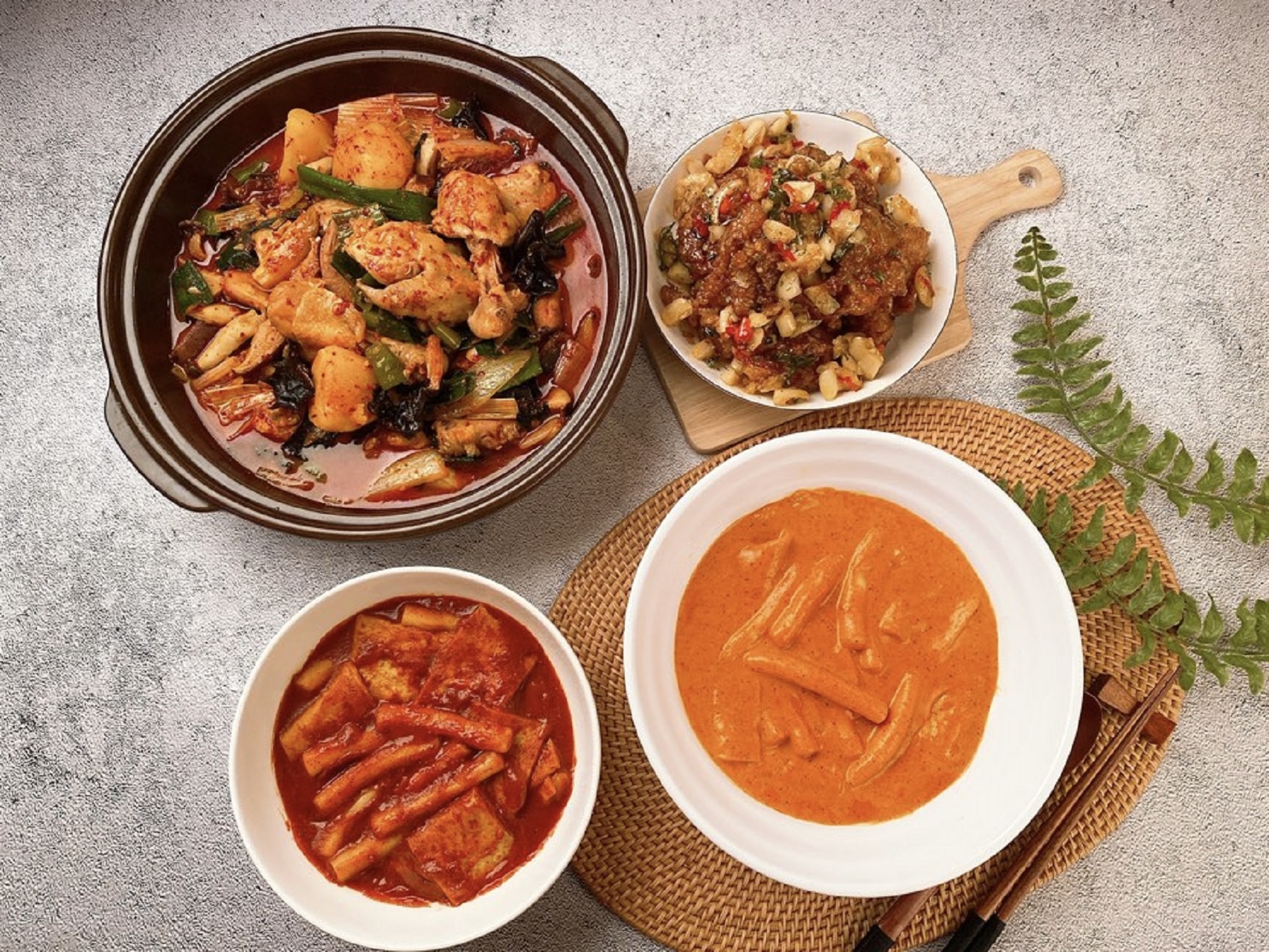 썸타는치킨찜닭 호산본점