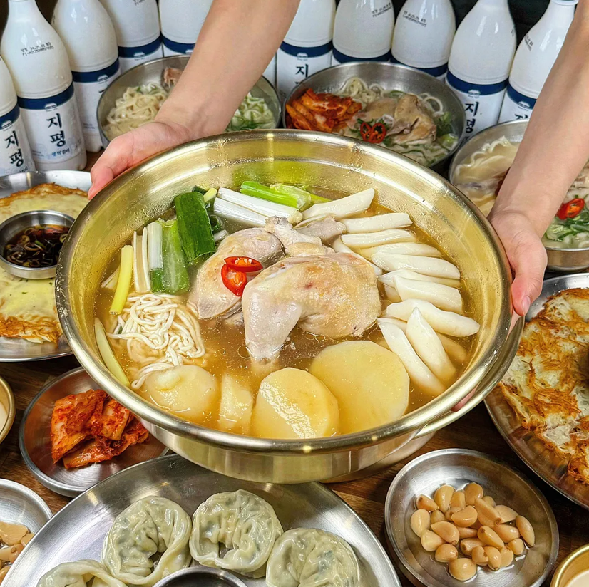 효담칼국수 닭한마리 명동본점 설명사진