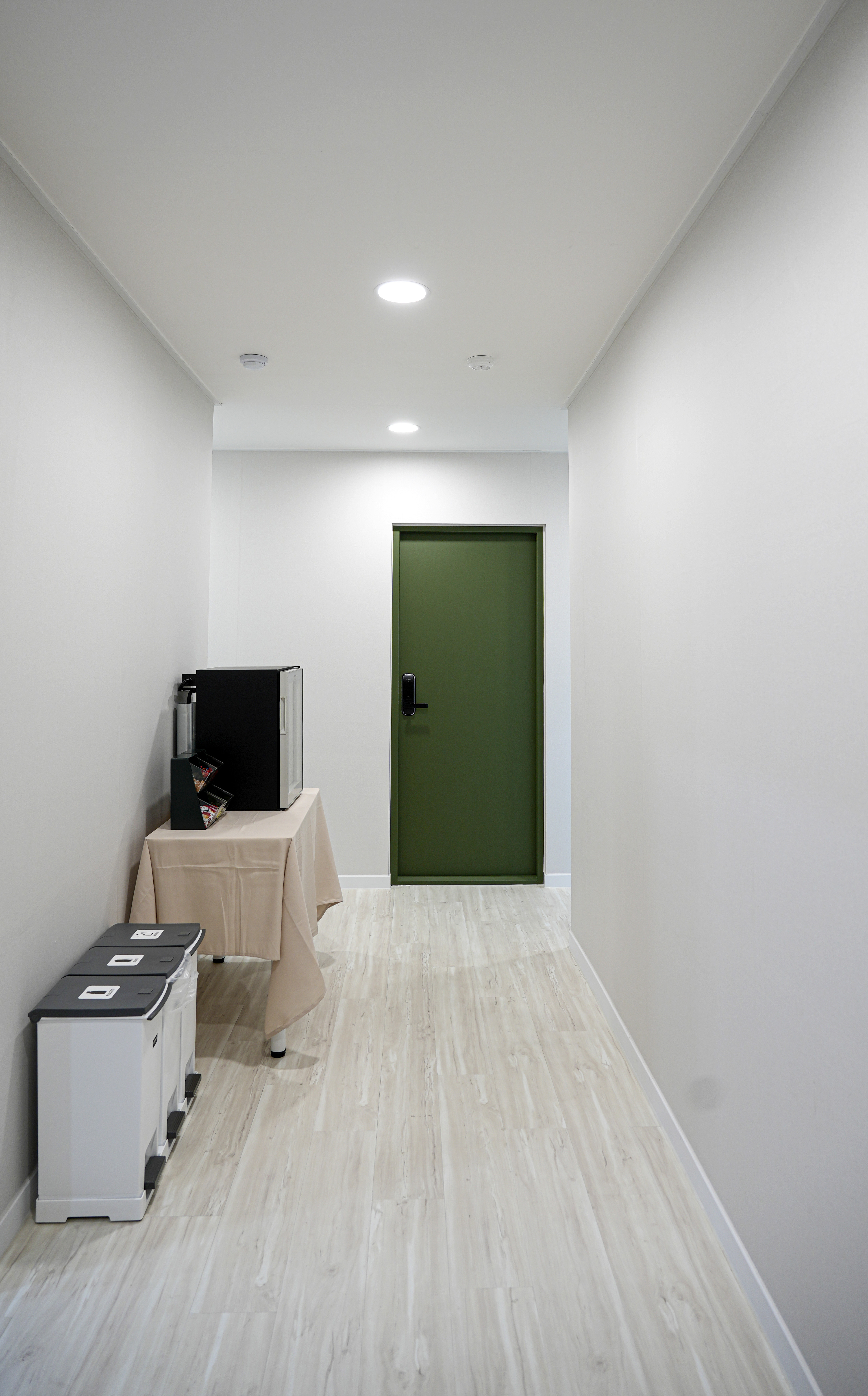 4번째 스튜디오 사진