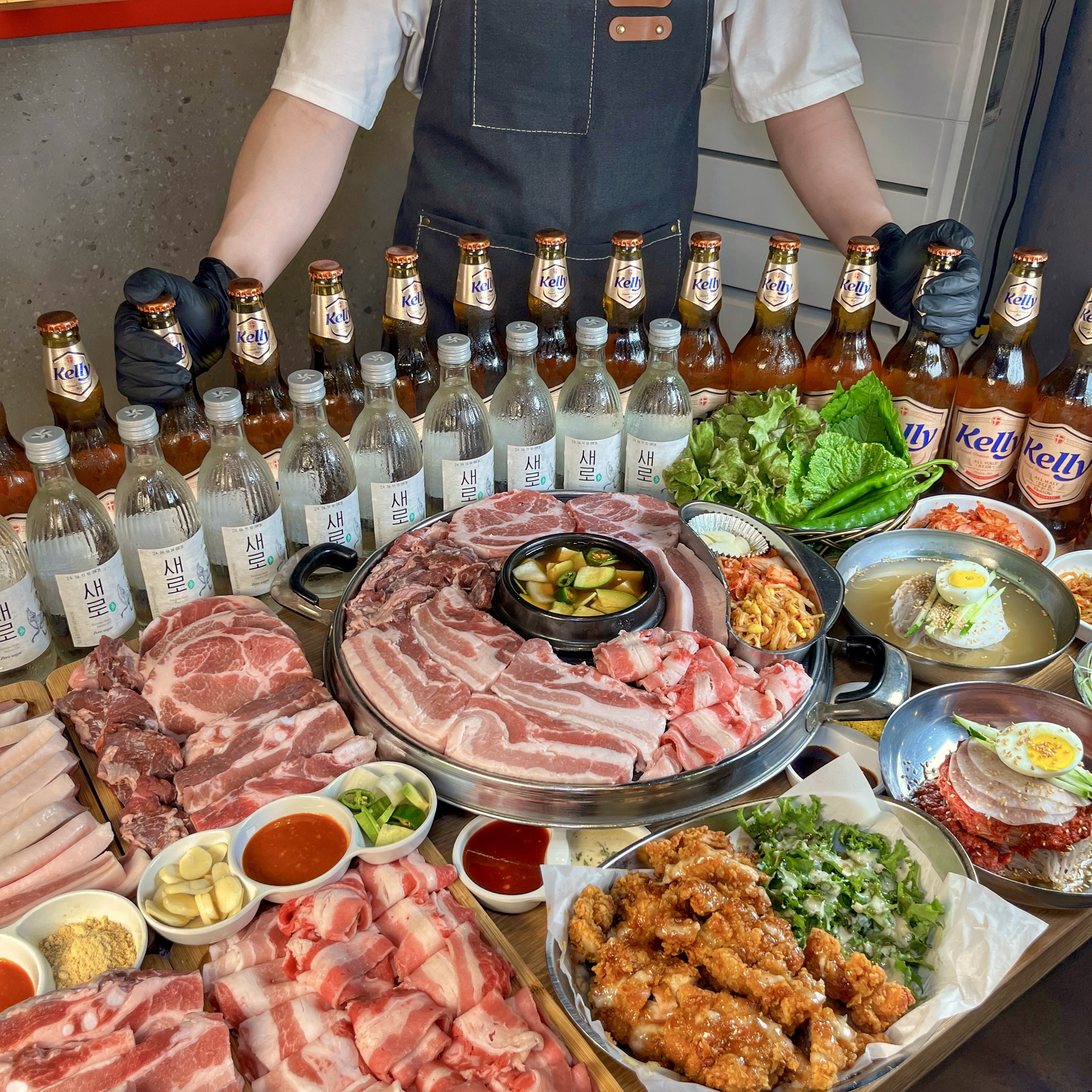 강남 돼지상회 무한리필 명동직영점
