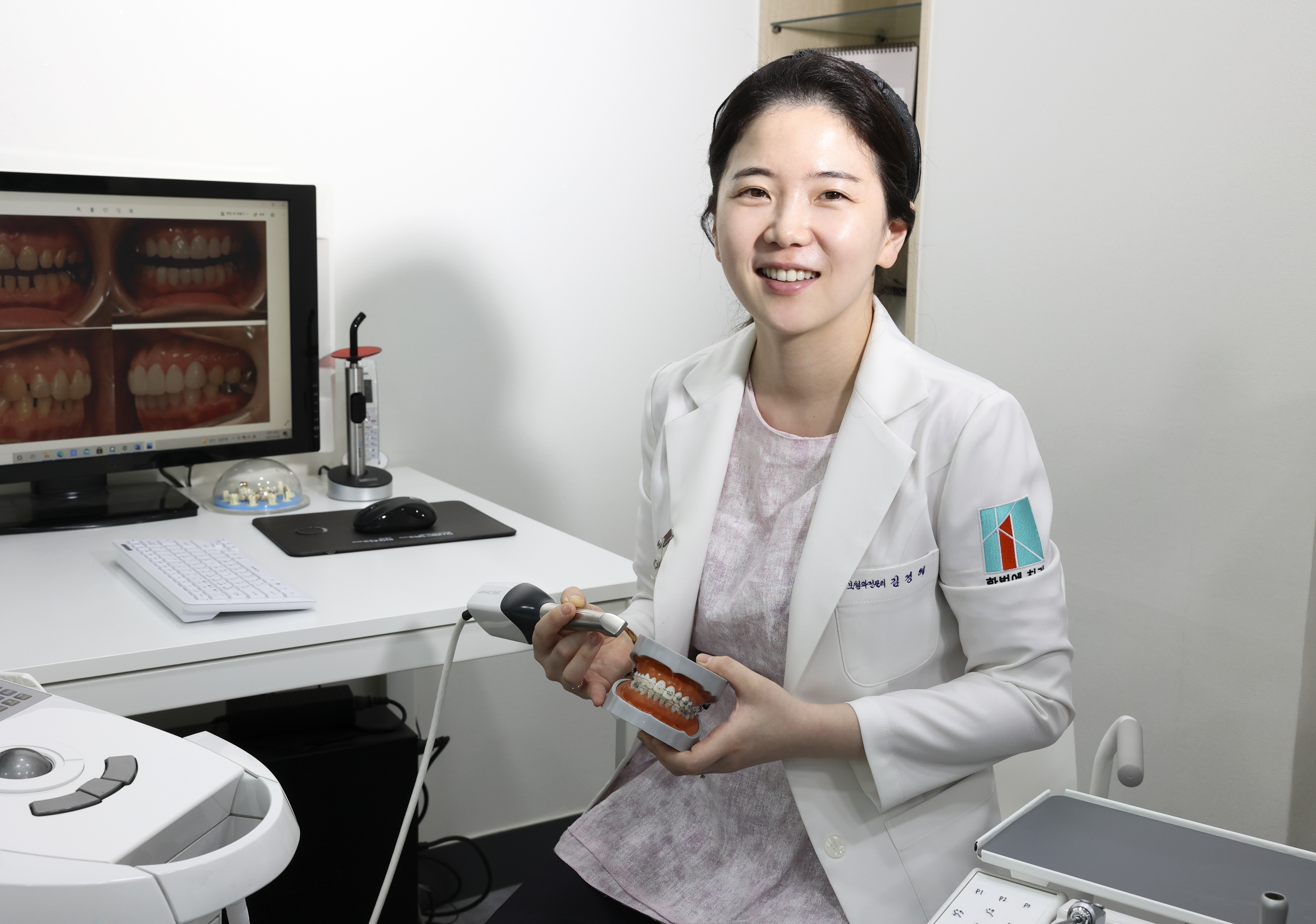 한번에치과의원 명동 대표 이미지