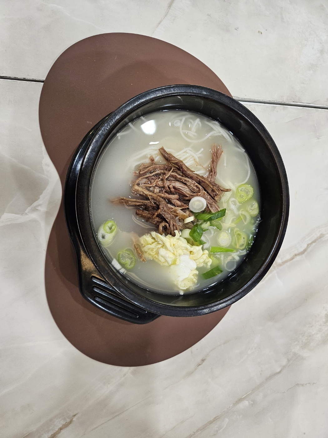 윤사부네