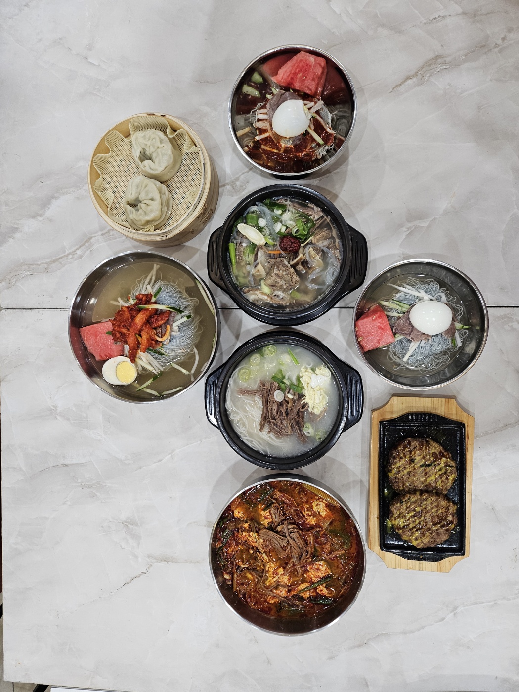 윤사부네