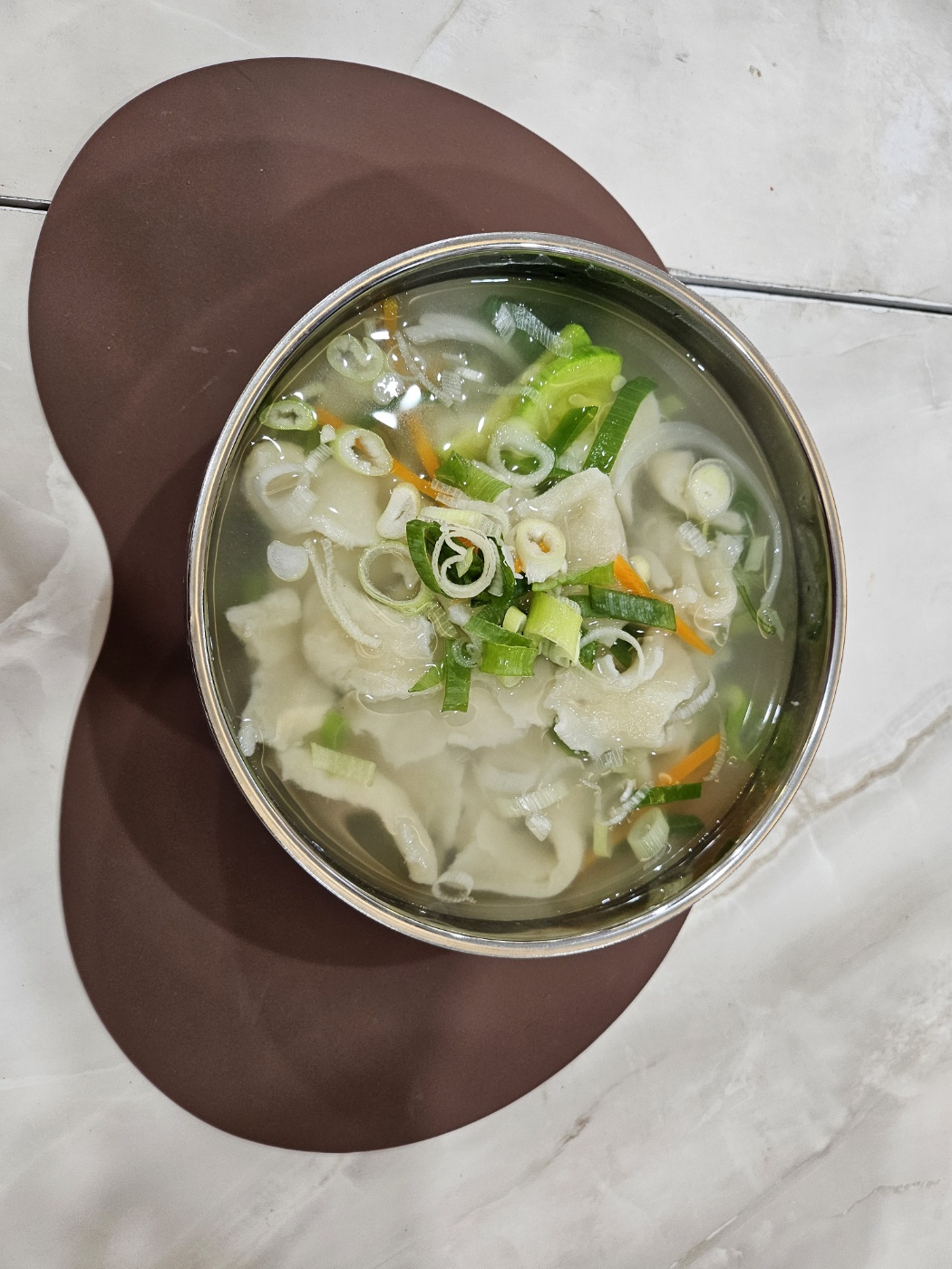 윤사부네