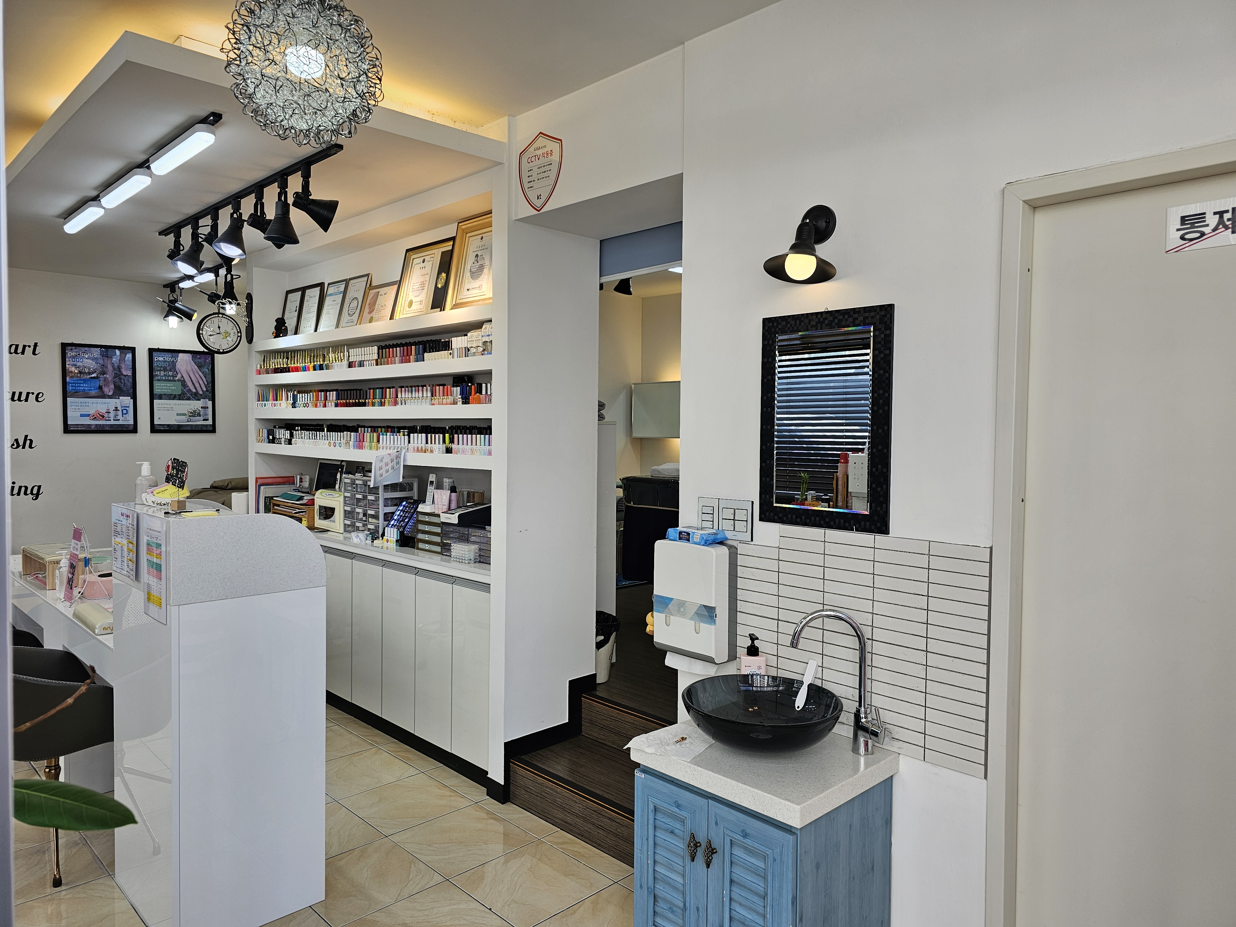 네일퀸 대표 이미지