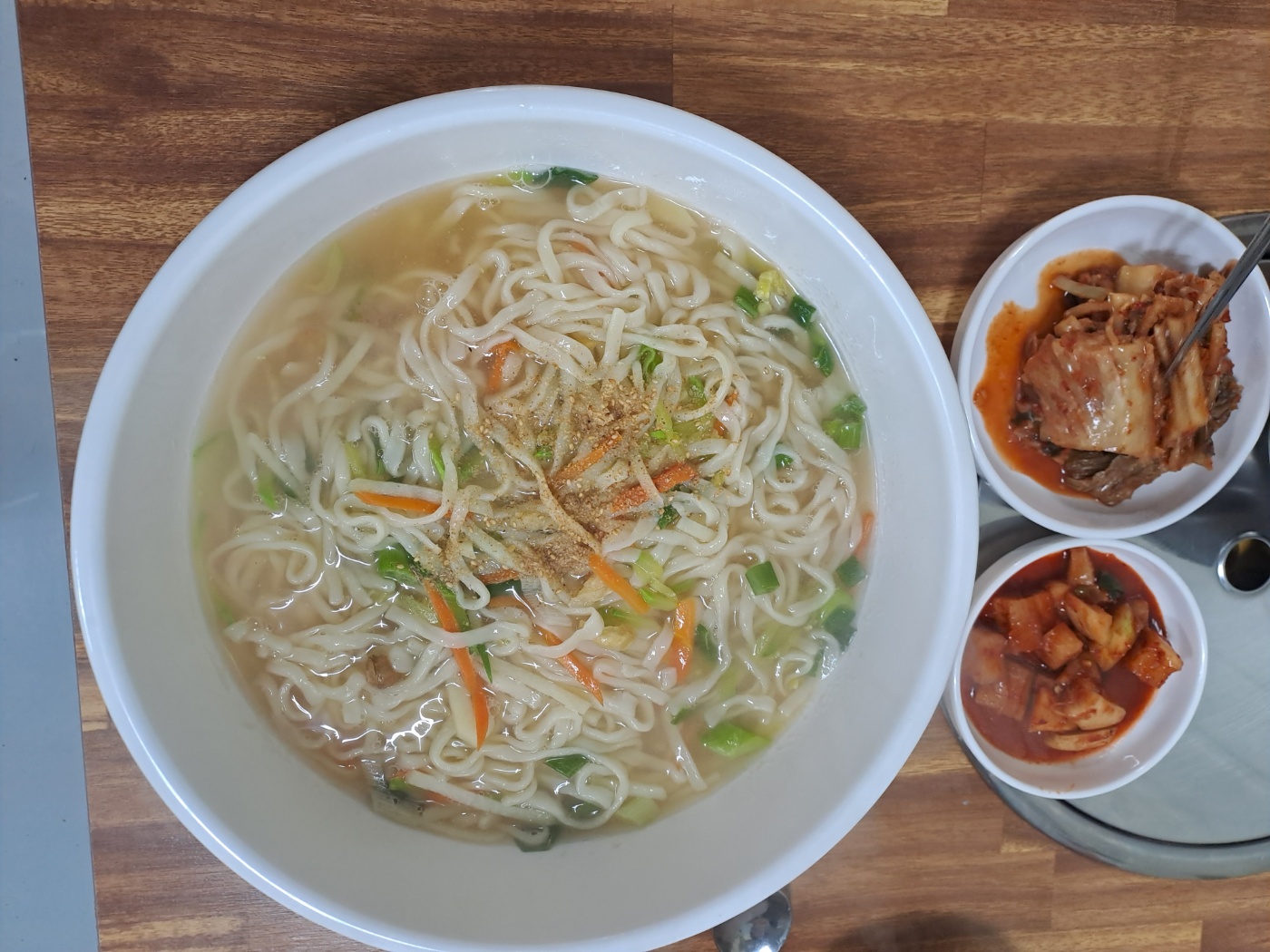 밀방아 삼겹살&손칼국수