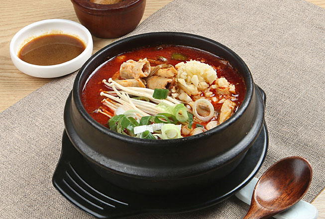 백암토종순대국
