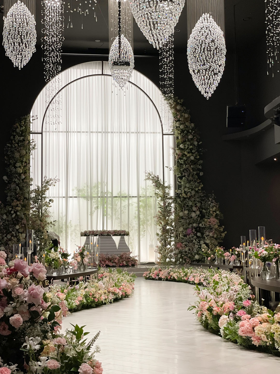 JK아트컨벤션 대표 이미지 - 웅장한 웨딩홀 전경