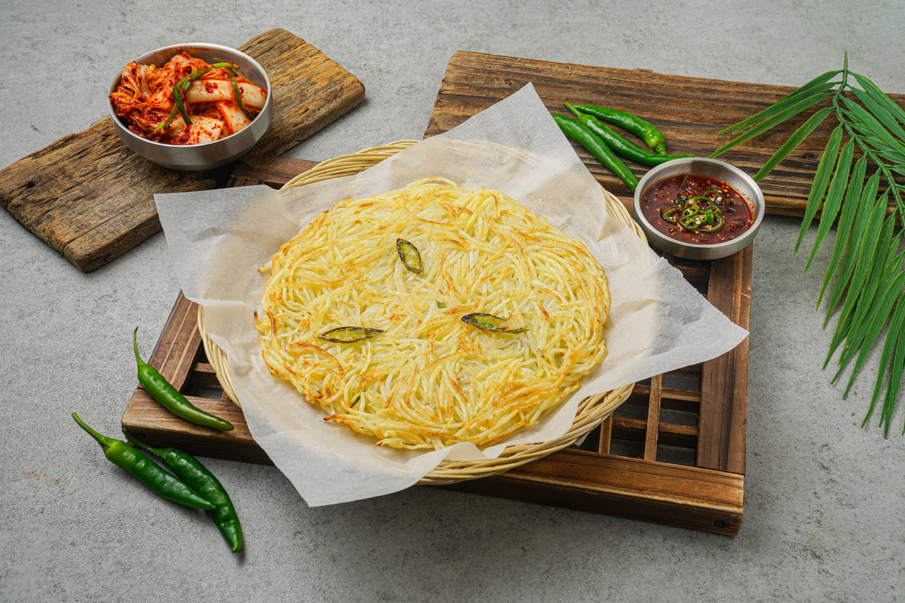 석촌 칼국수 보리밥 본점