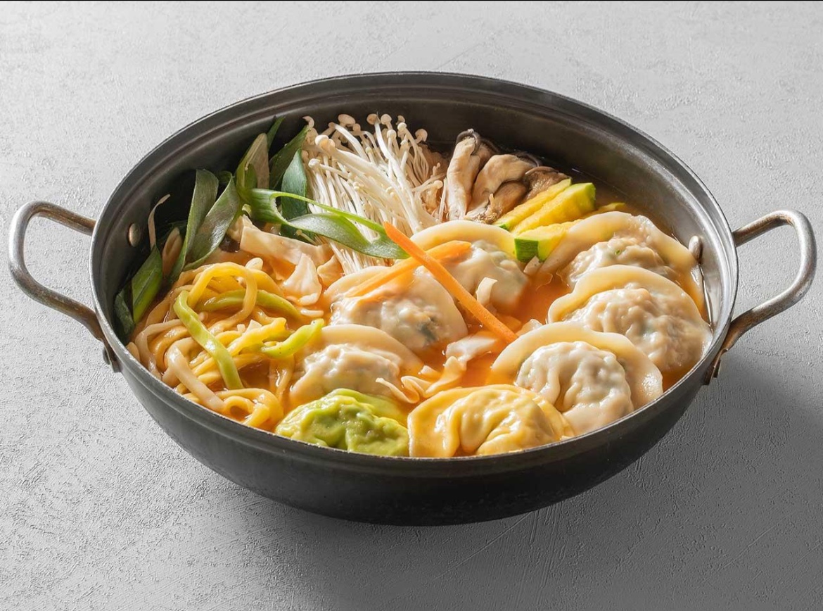황해도김치만두전골 이미지