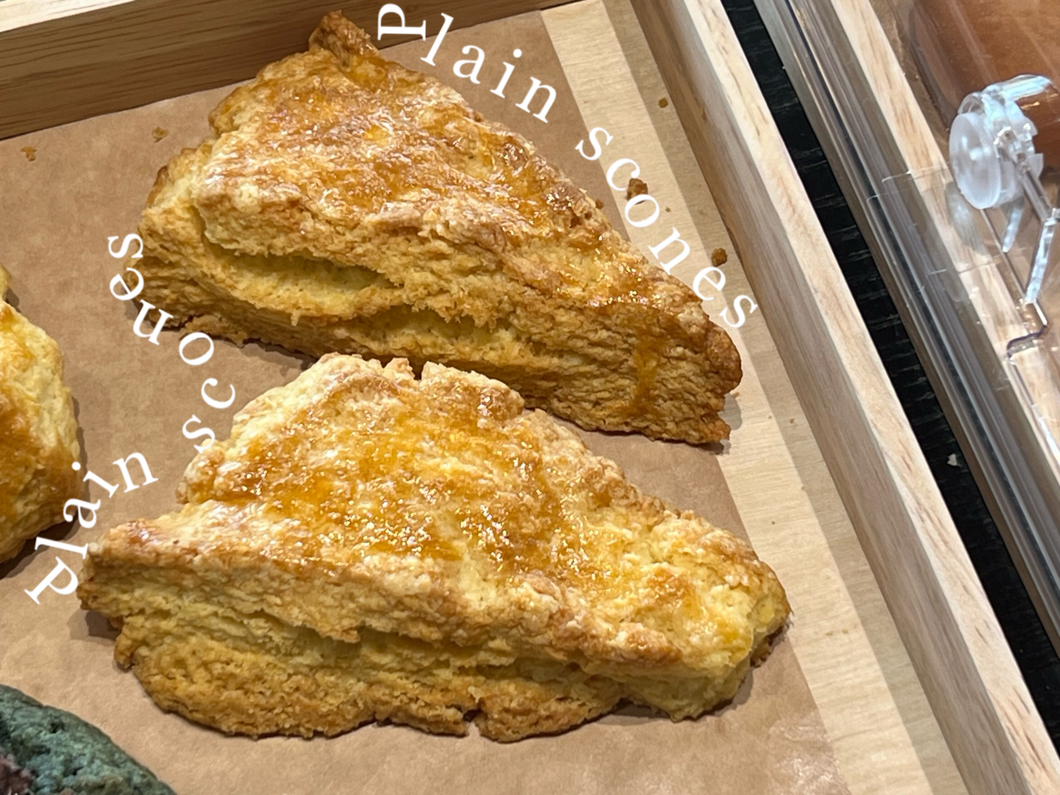 동명서헌 북카페 거실